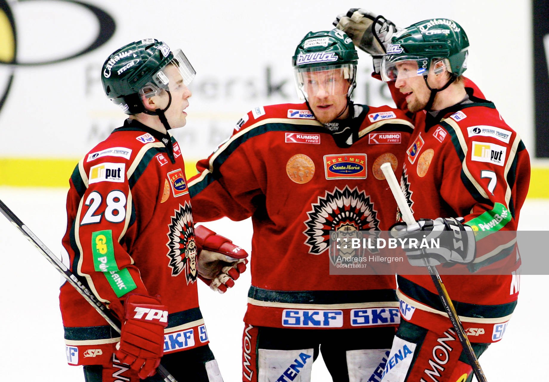 Martin Plüss, Niklas Andersson och Antti-Jussi Niemi, jubel