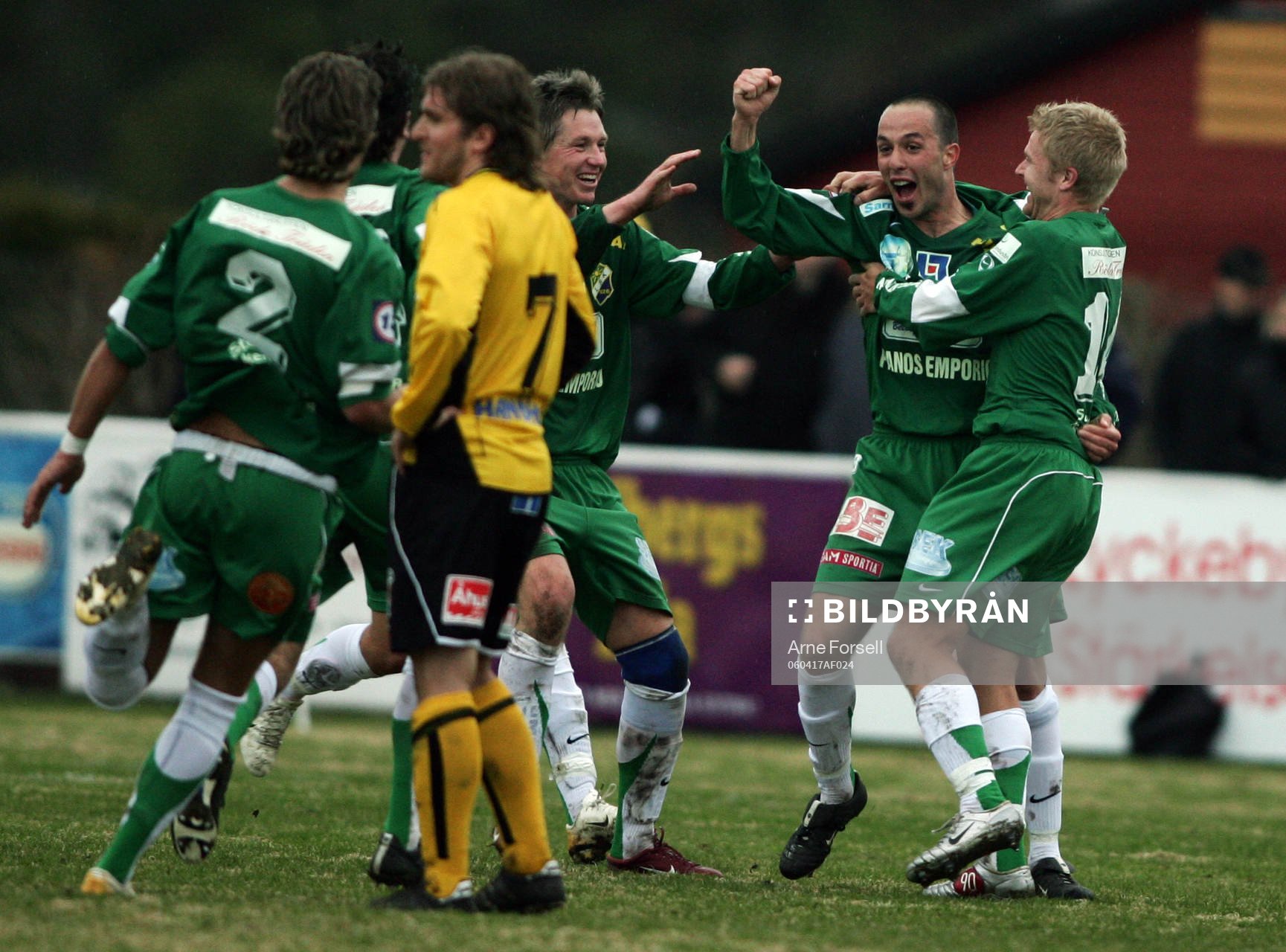 Ljungskile-jubel sedan Cedomir Zarkovic gjort 2 - 0