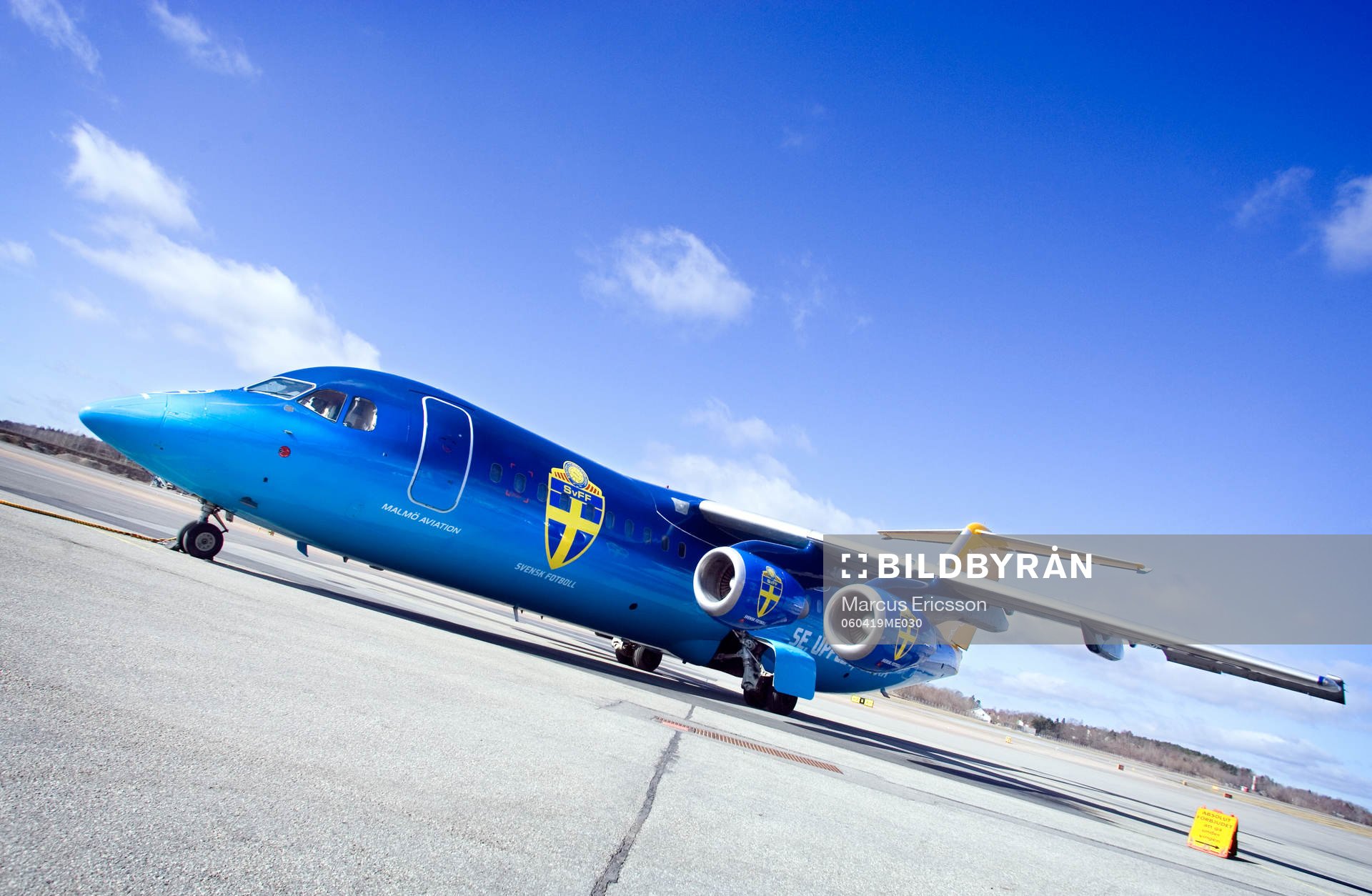 Svenska Fotbollförbundets Flygplan som landslaget kommer