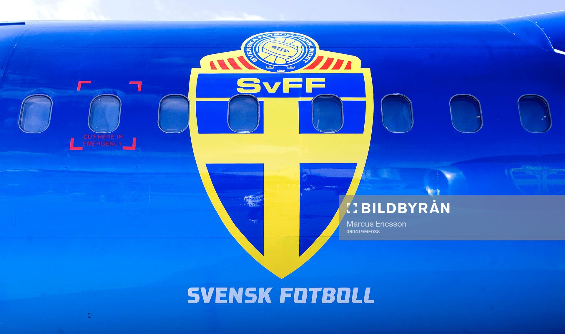 Svenska Fotbollförbundets Flygplan som landslaget kommer