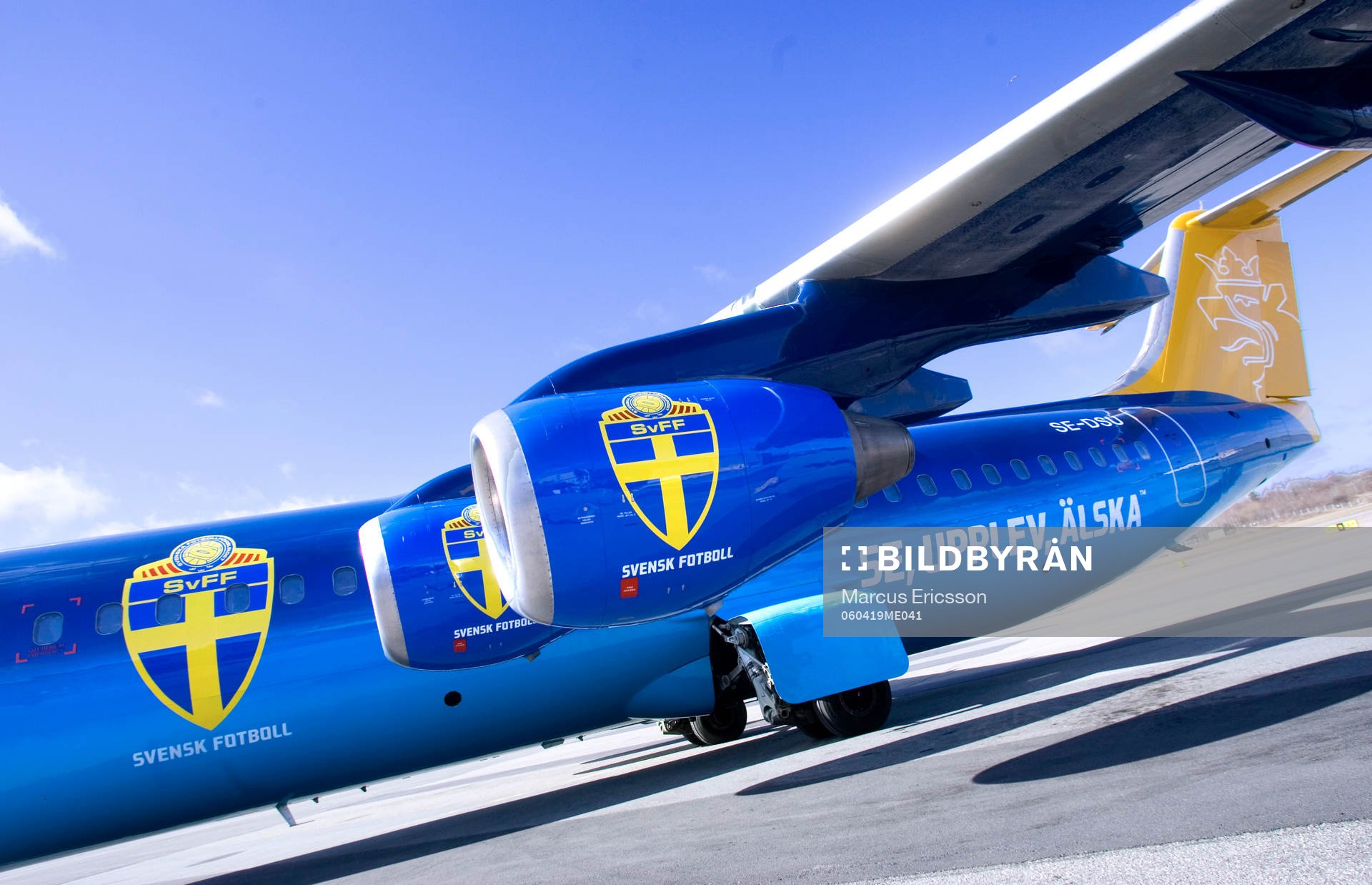 Svenska Fotbollförbundets Flygplan som landslaget kommer