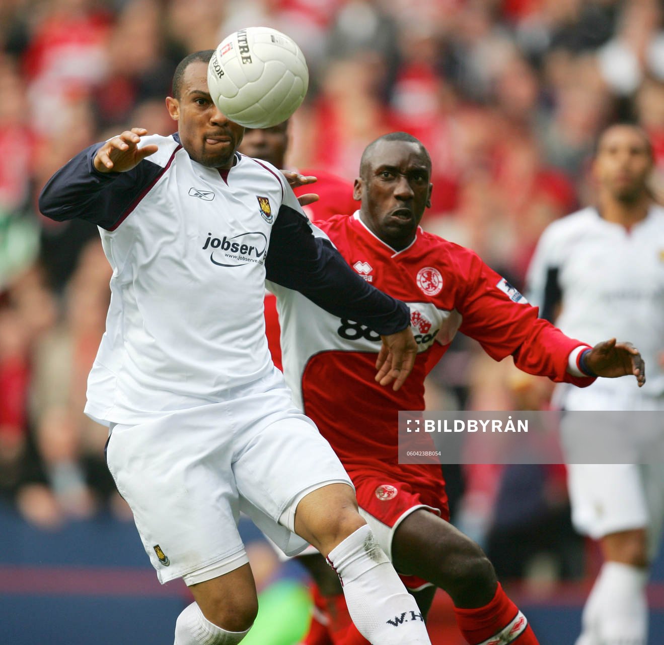  Danny Gabbidon, West Ham och Jimmy Floyd Hasselbaink, Middlesbrough.