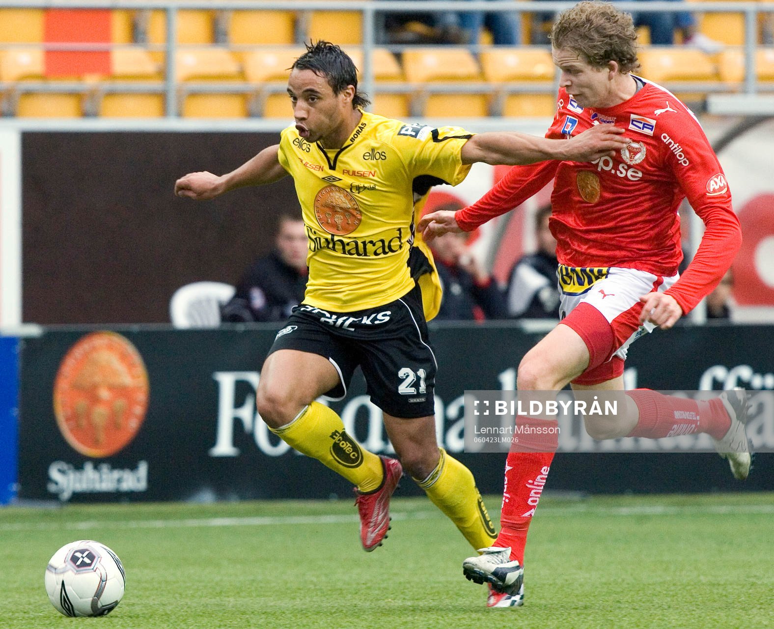 Léandre Griffit, Elfsborg och Jonas Fried, Kalmar. Närkamp