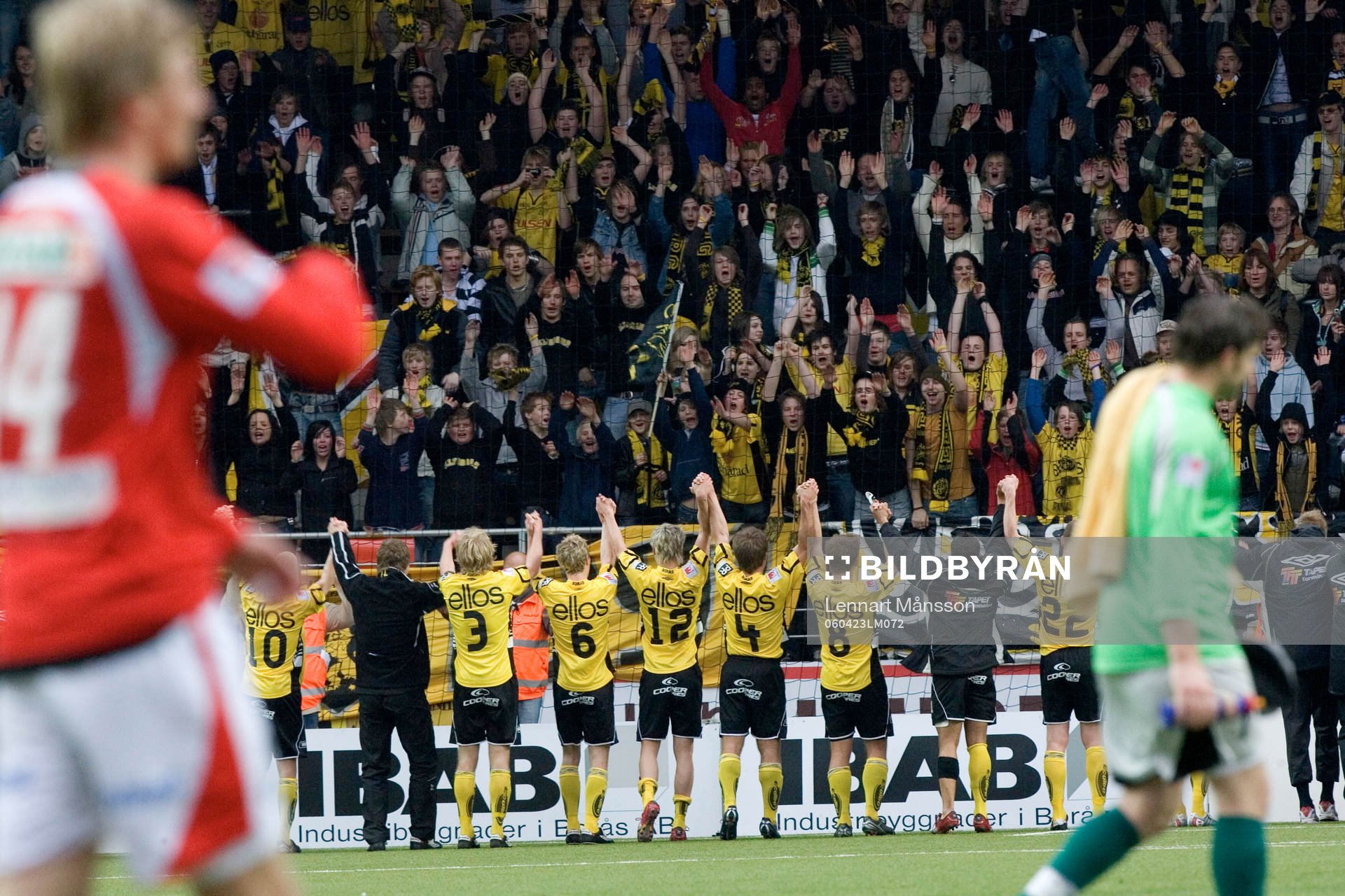 Elfsborg är ett topplag, här tackar dom publiken