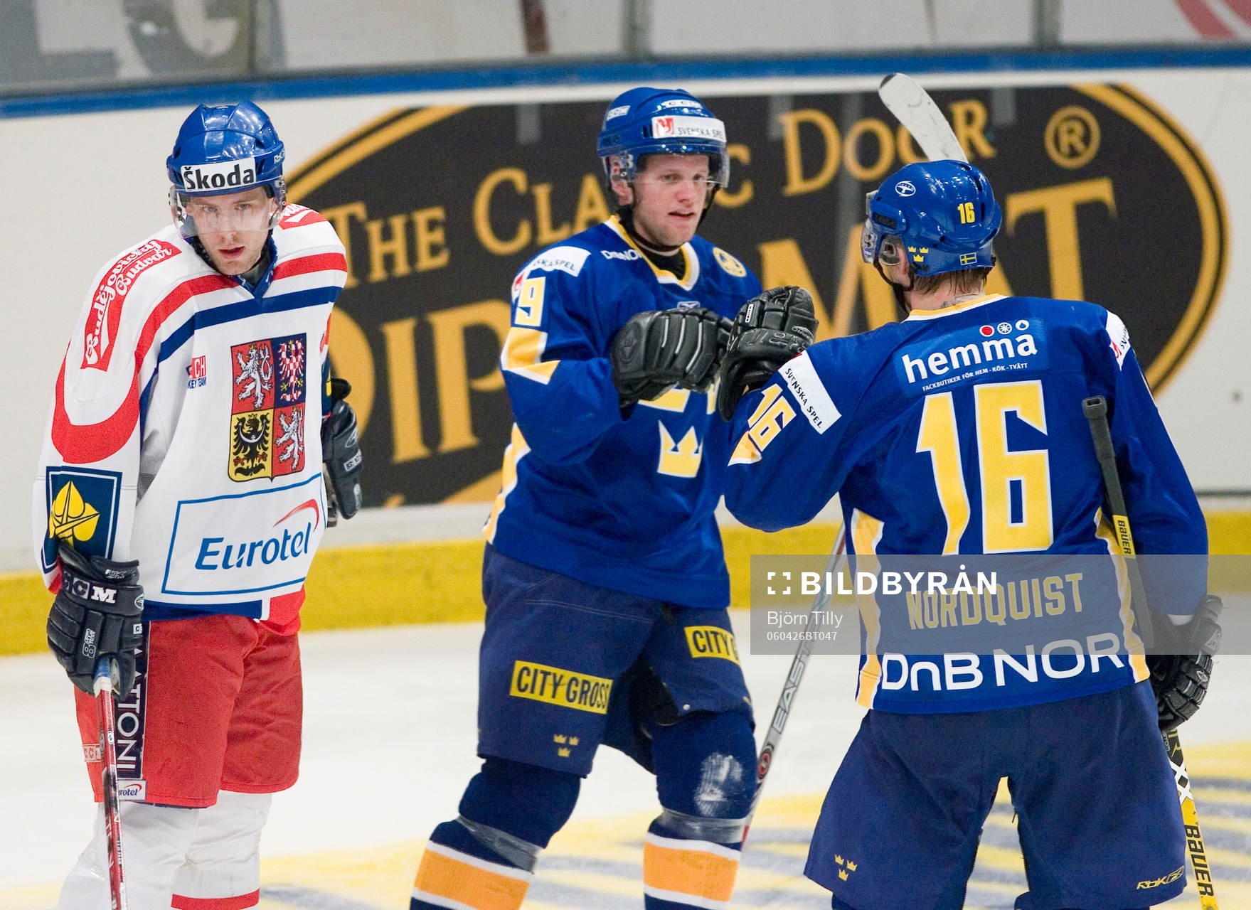 Tony Mårtensson, Sverige gratuleras