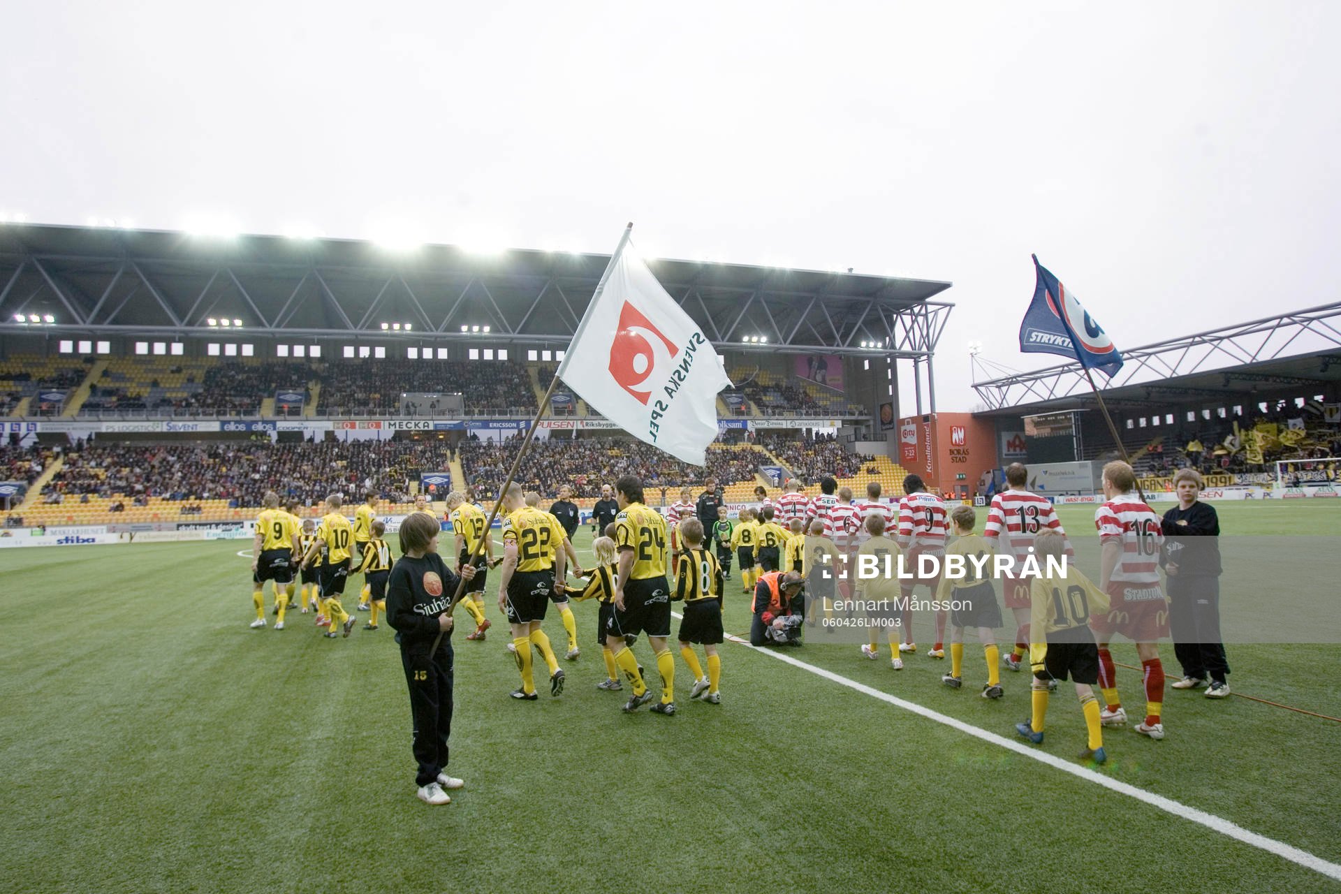 Genre. Fotbollsspelare. Flaggor