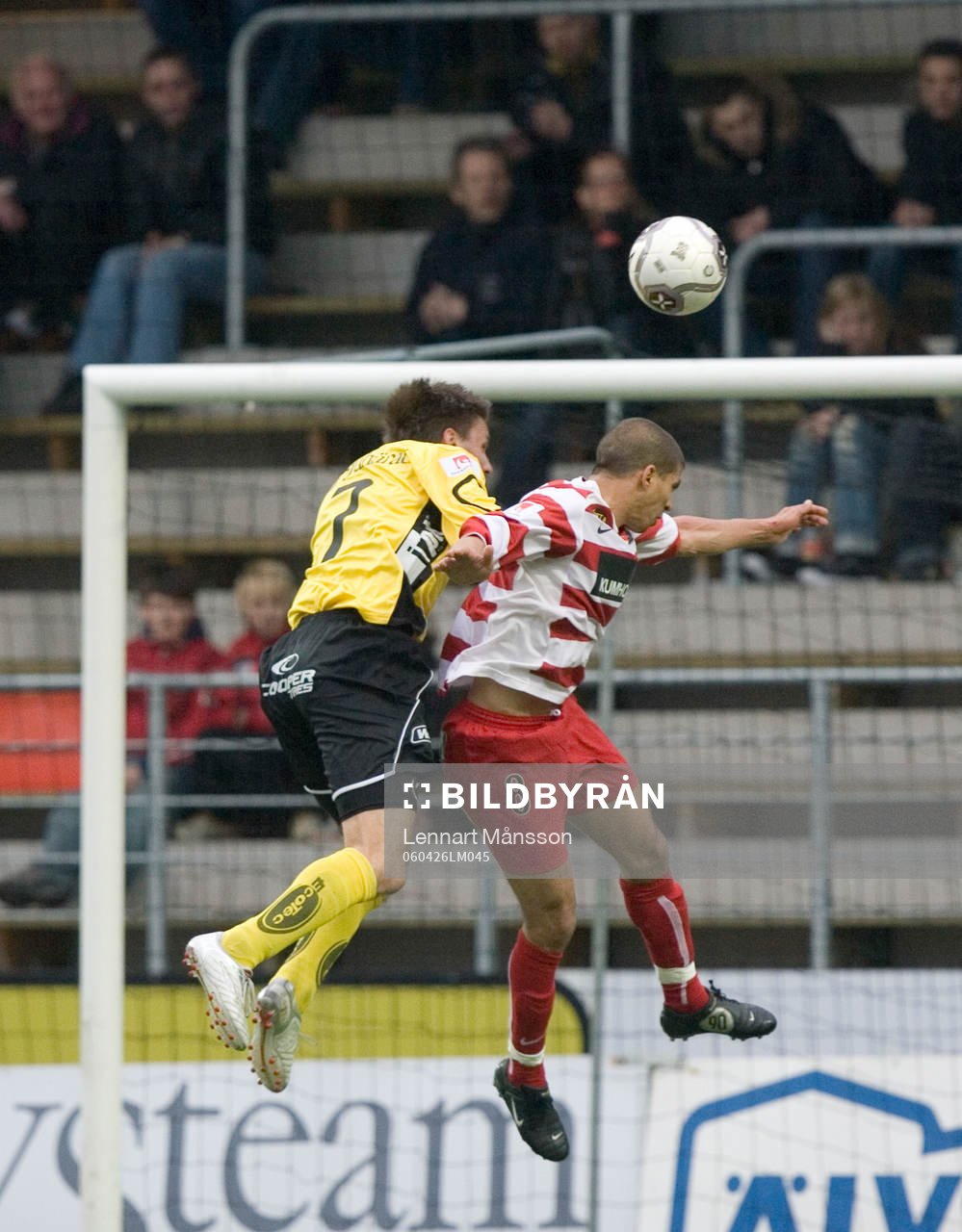 Jari Illola, Elfsborg och Yazid Kaissi, Häcken i nickduell