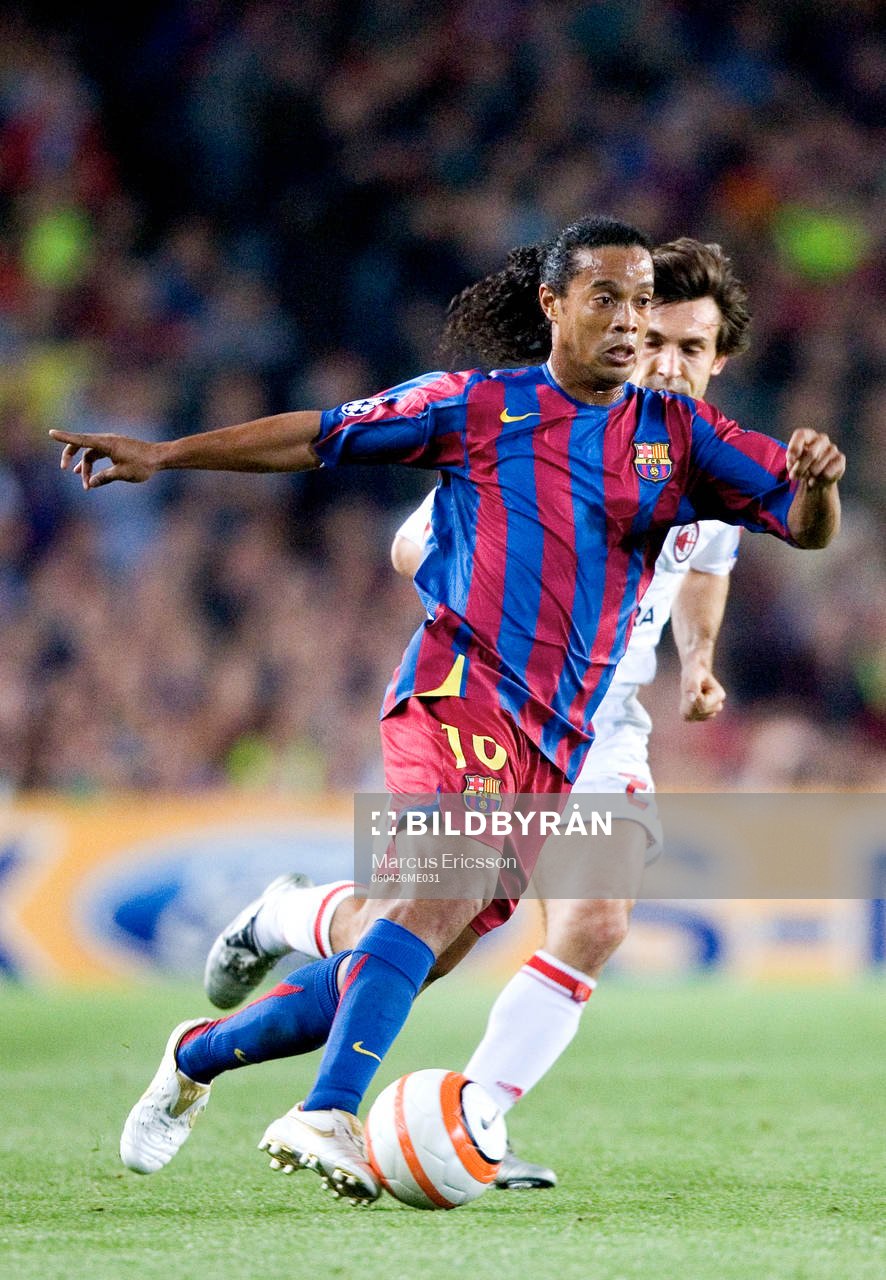 Ronaldinho, Barcelona