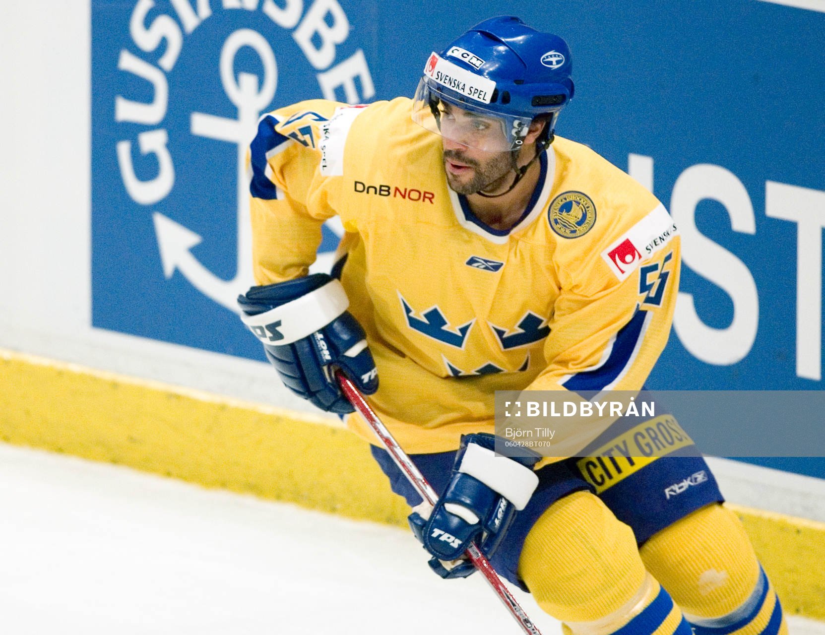 Johnny Oduya, Sverige