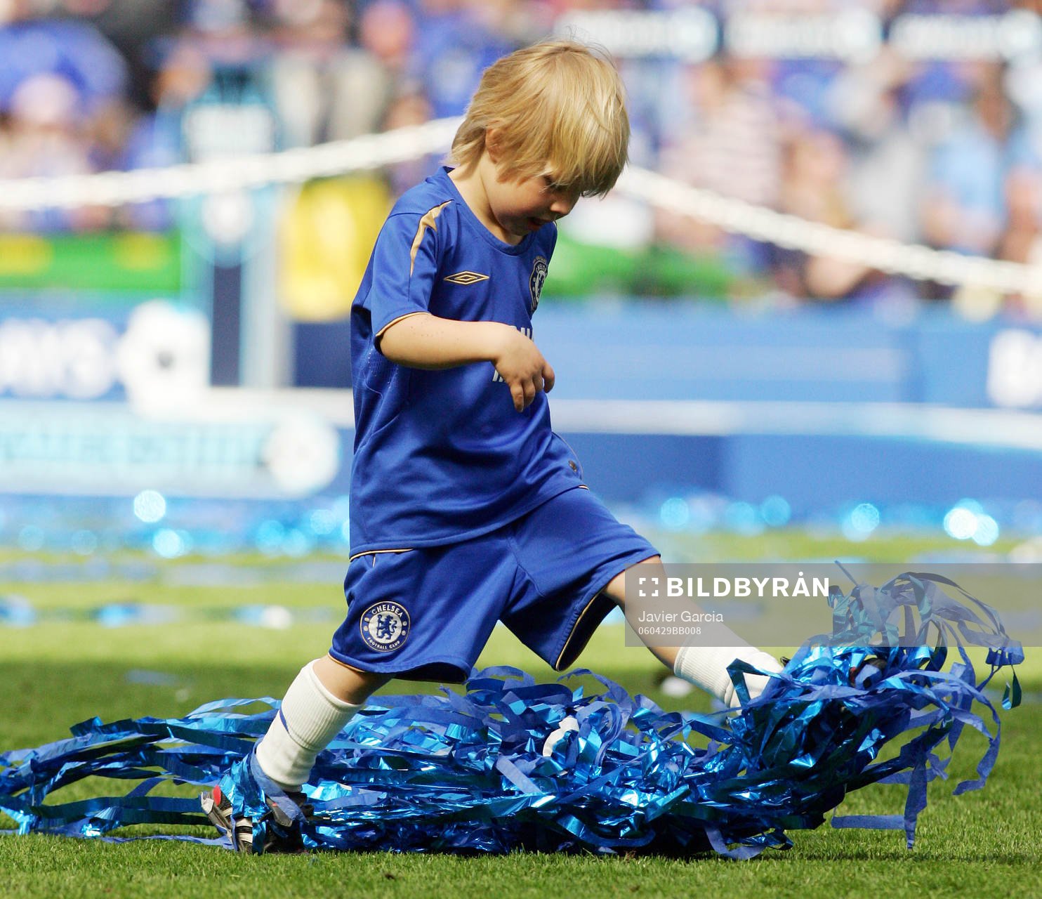  Eidur Gudjohnsens son (Eidur Gudjohnsen), Chelsea 