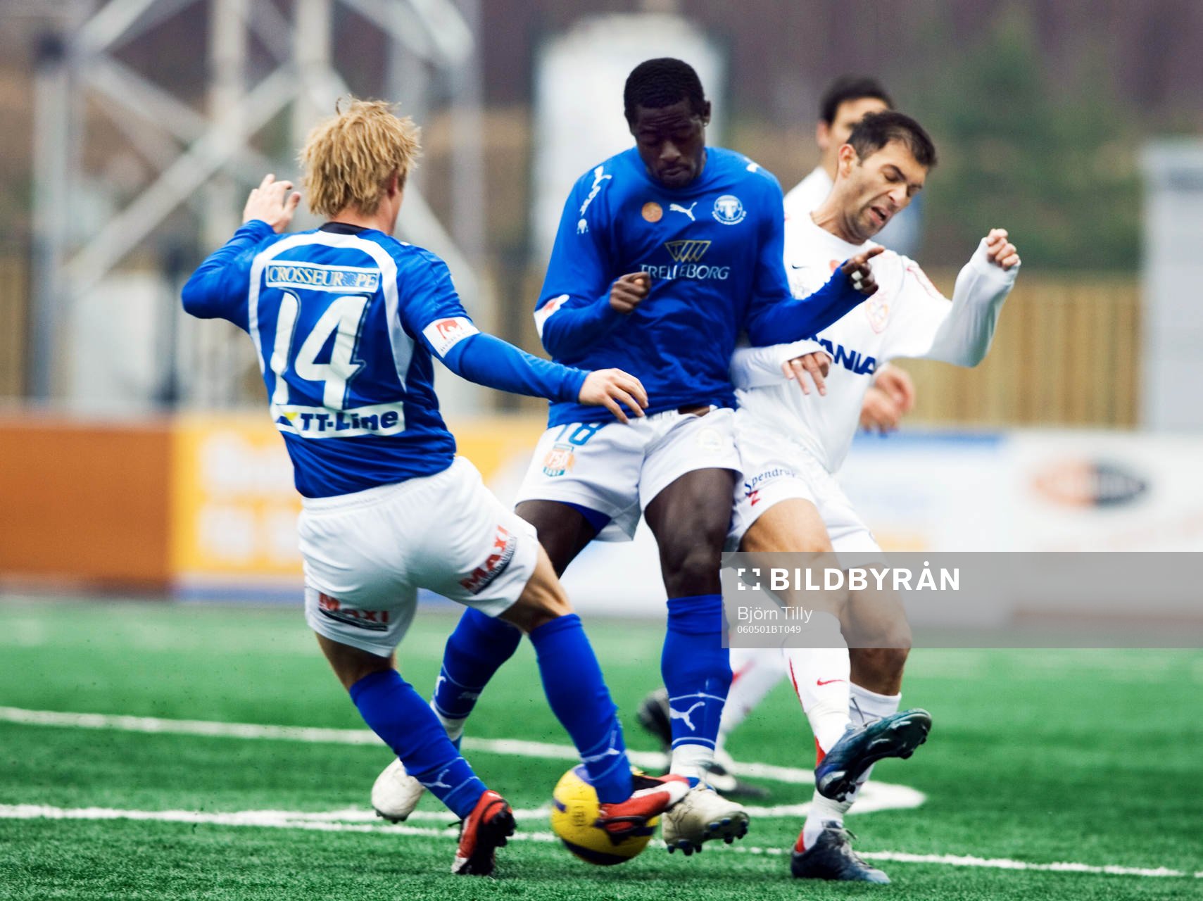 Michael Mensah, Trelleborg och Zoran Manovic, Assyriska