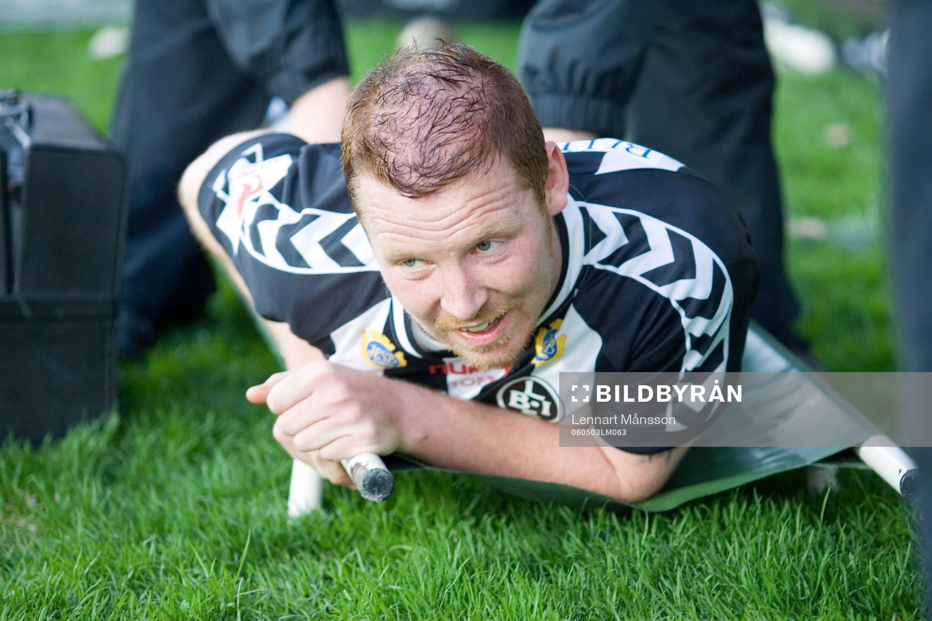 Jörgen Pettersson på bår