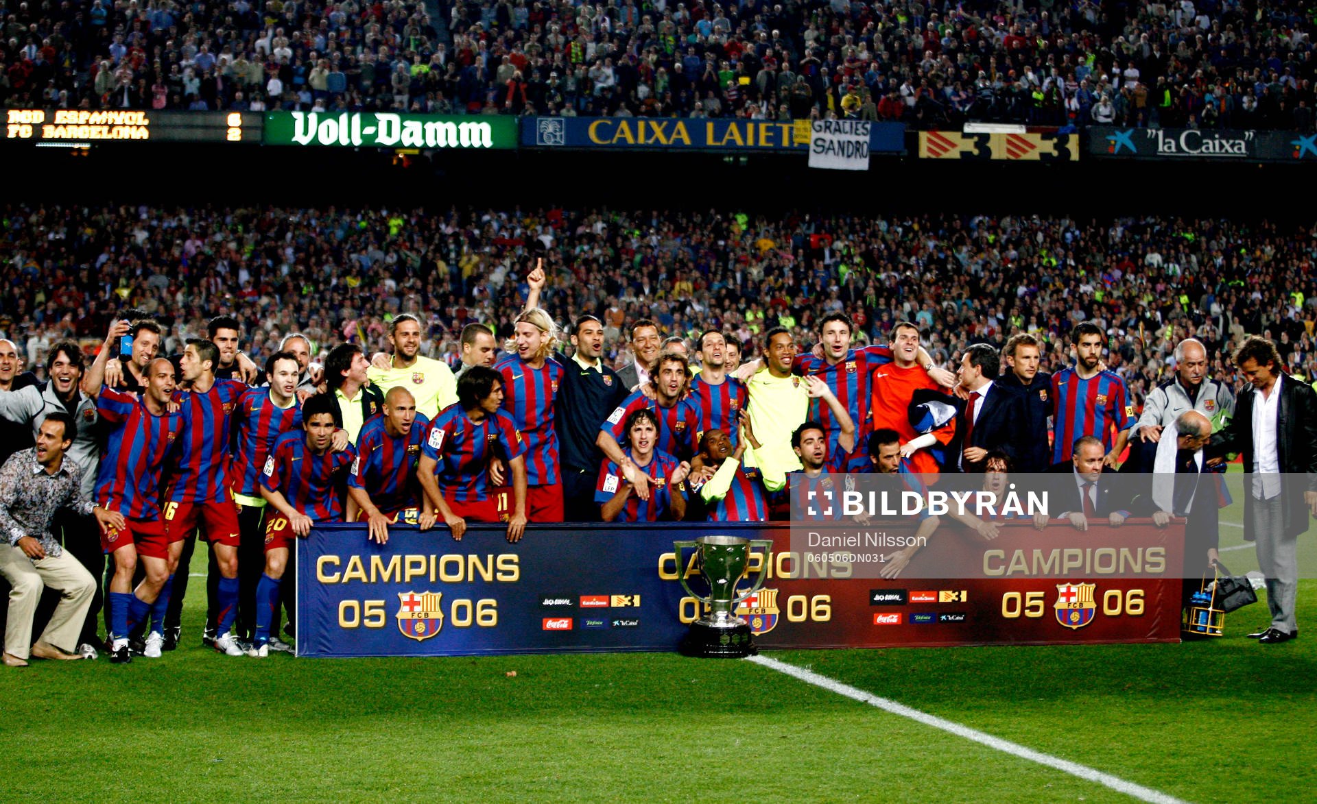 Barcelona ligamästare, jubel. Henrik Larsson (till