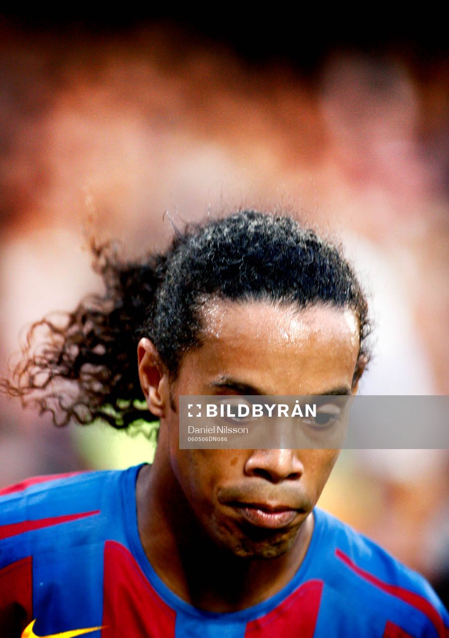 Ronaldinho, Barcelona