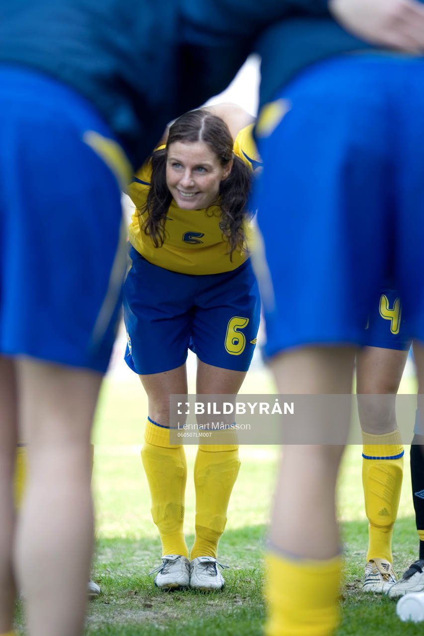 Malin Moström, Sverige