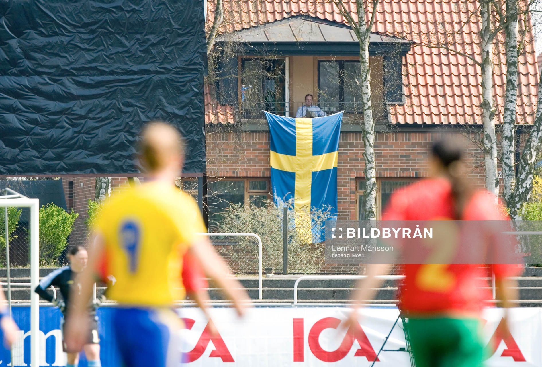 Åskådare. Flagga