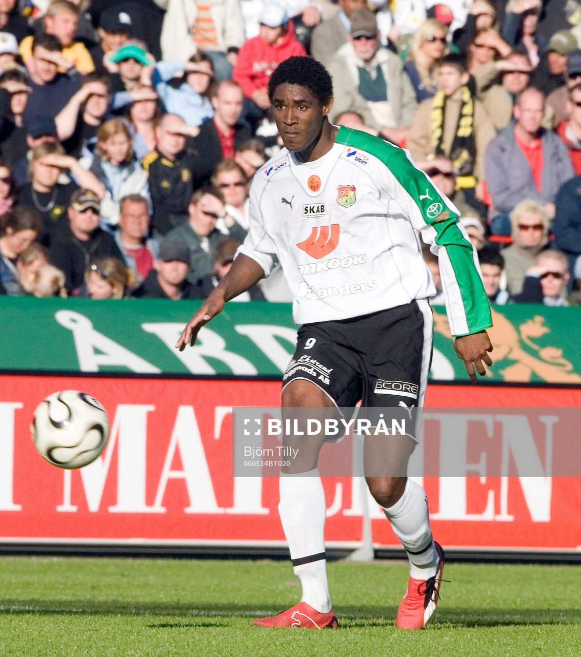 Khari Stephenson, Gais