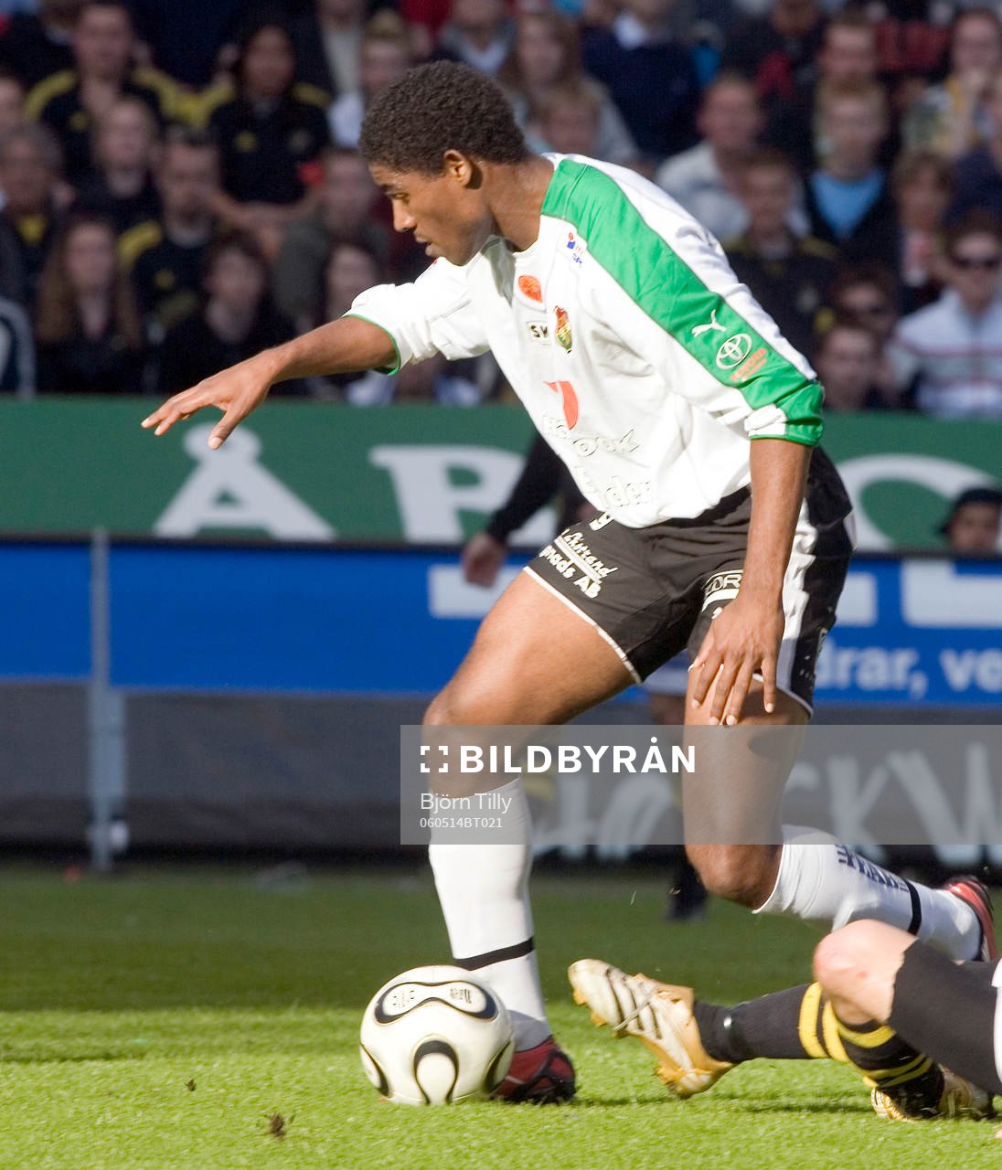 Khari Stephenson, Gais