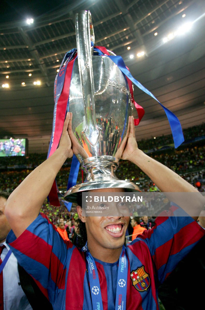 Ronaldinho, Barcelona (Jubel, Pokal)
