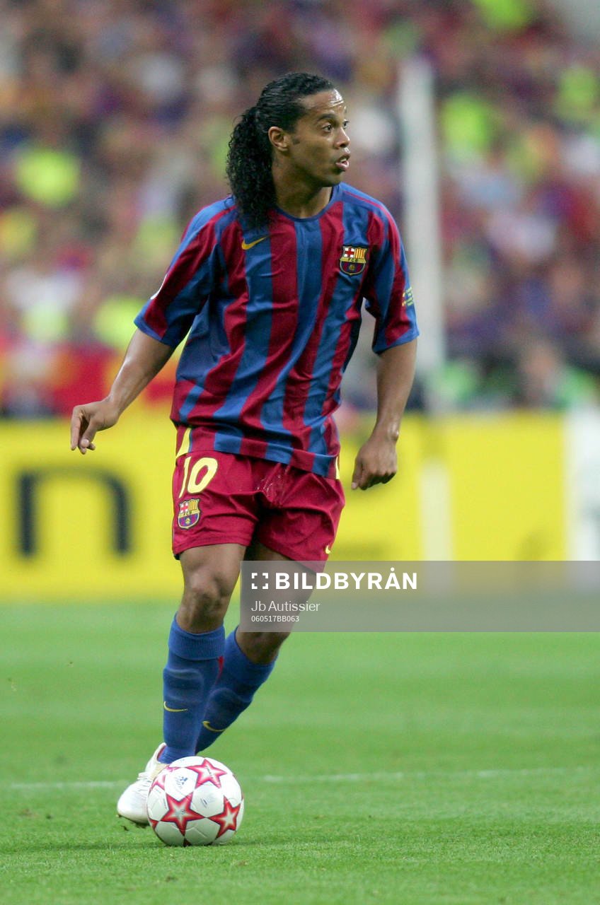 Ronaldinho, Barcelona