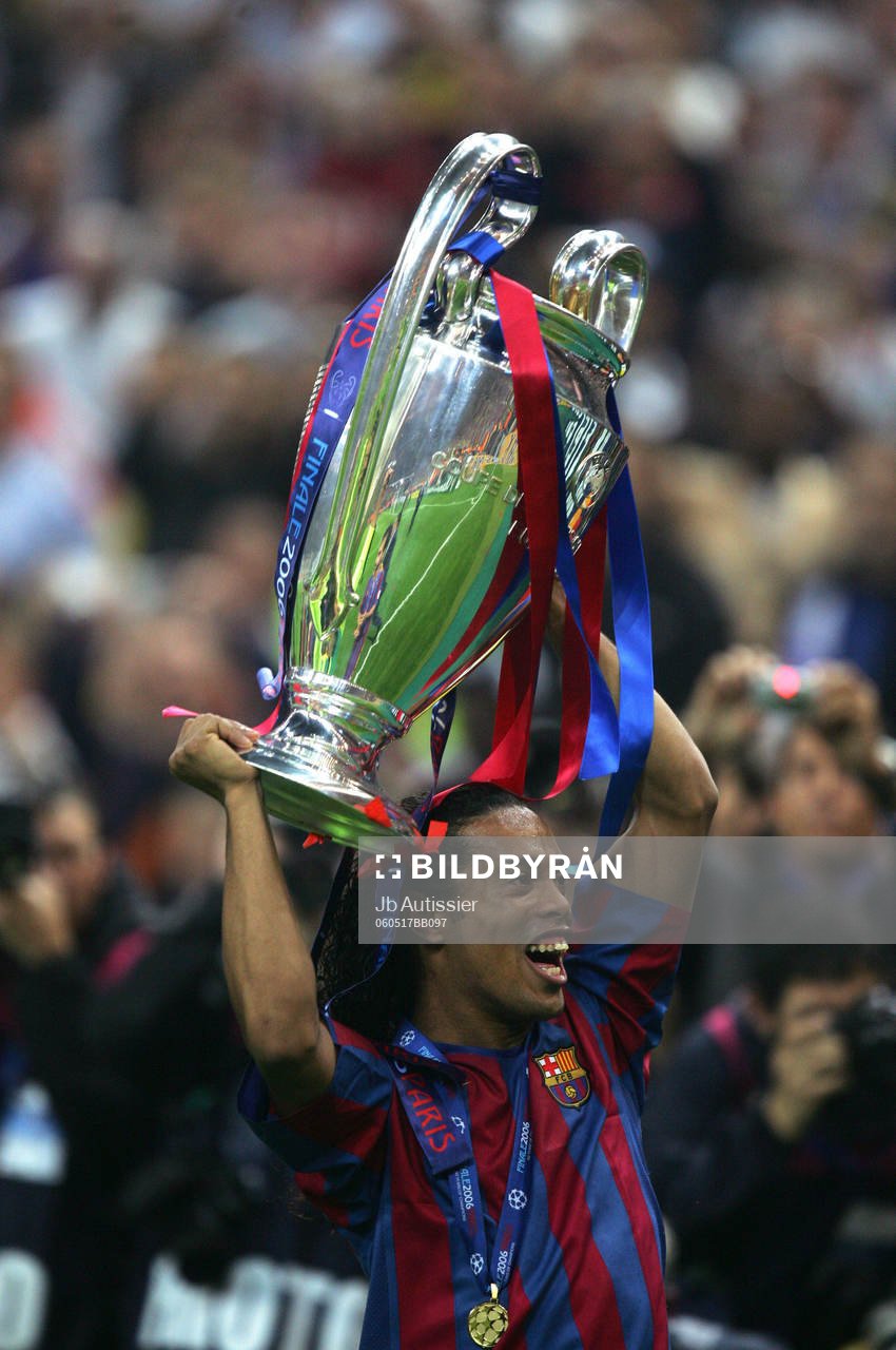 Ronaldinho, Barcelona (Jubel, Pokal)