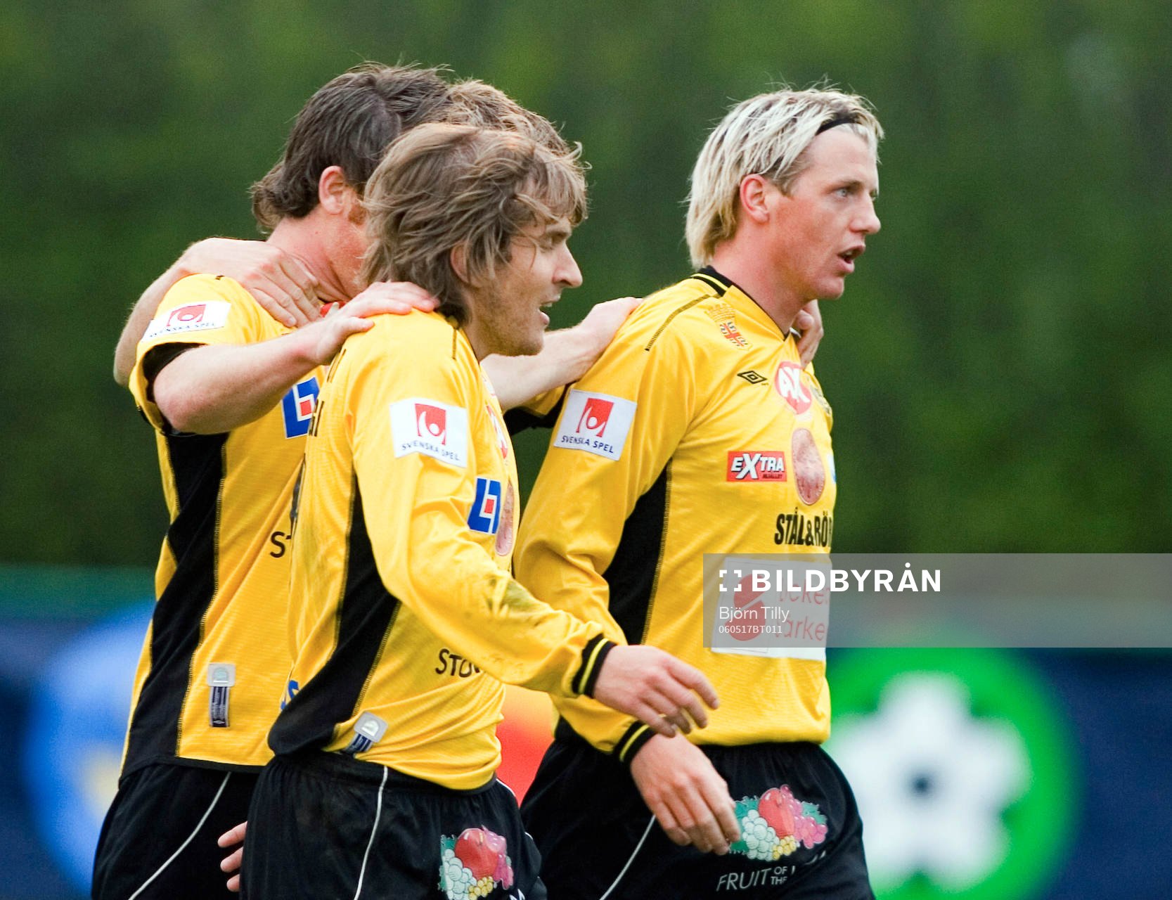 Johan Svensson och Daniel Nilsson, jubel, Mjällby