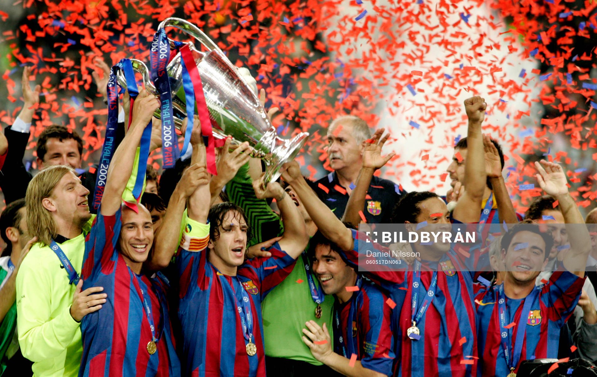 Henrik Larsson, Carles Puyol, Deco, Ronaldinho, jubel med