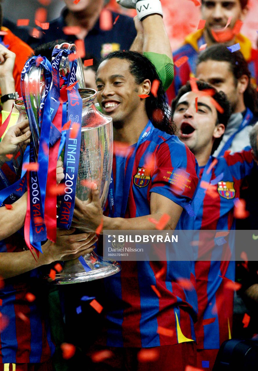 Ronaldinho, jubel med pokal