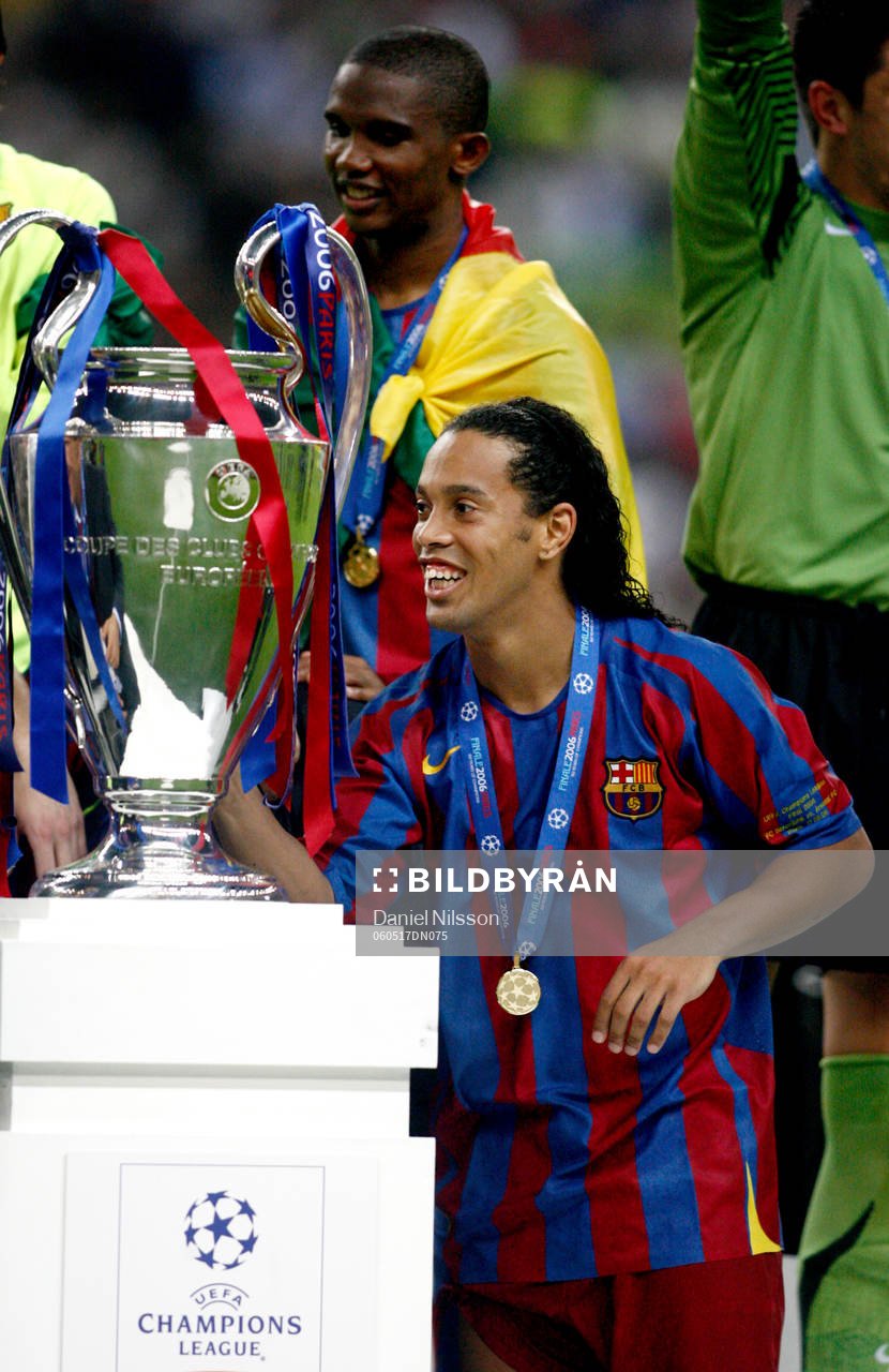 Ronaldinho, Barcelona,med pokal