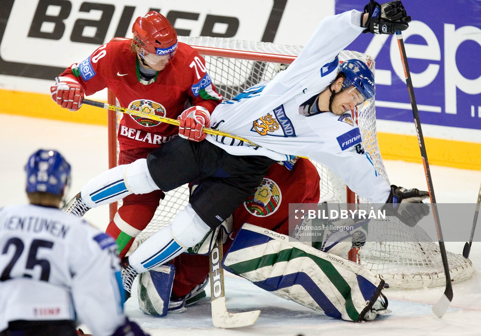 Aladzimir Denisov, Vitryssland och Jari Viuhkola, Finland