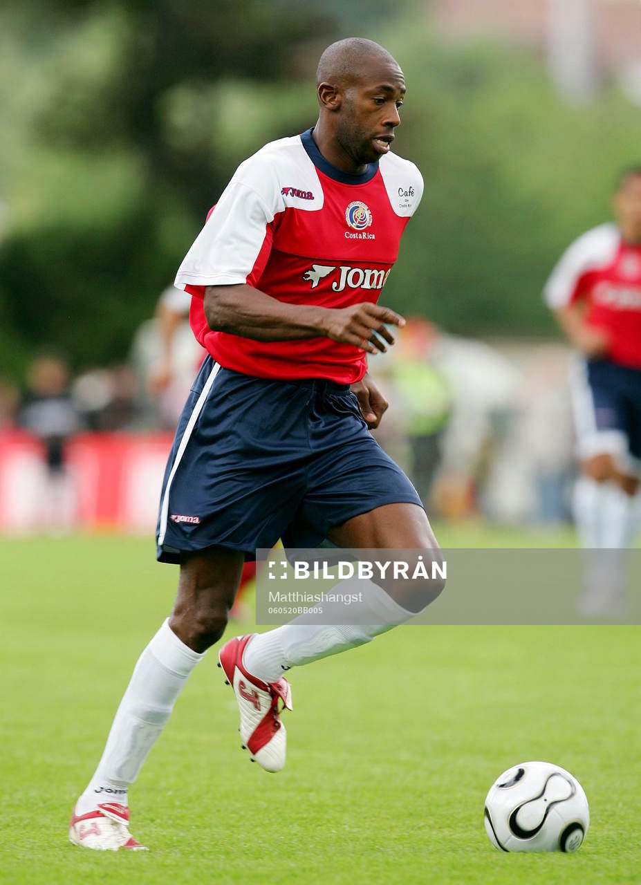  Paulo Wanchope, Costa  Rica.