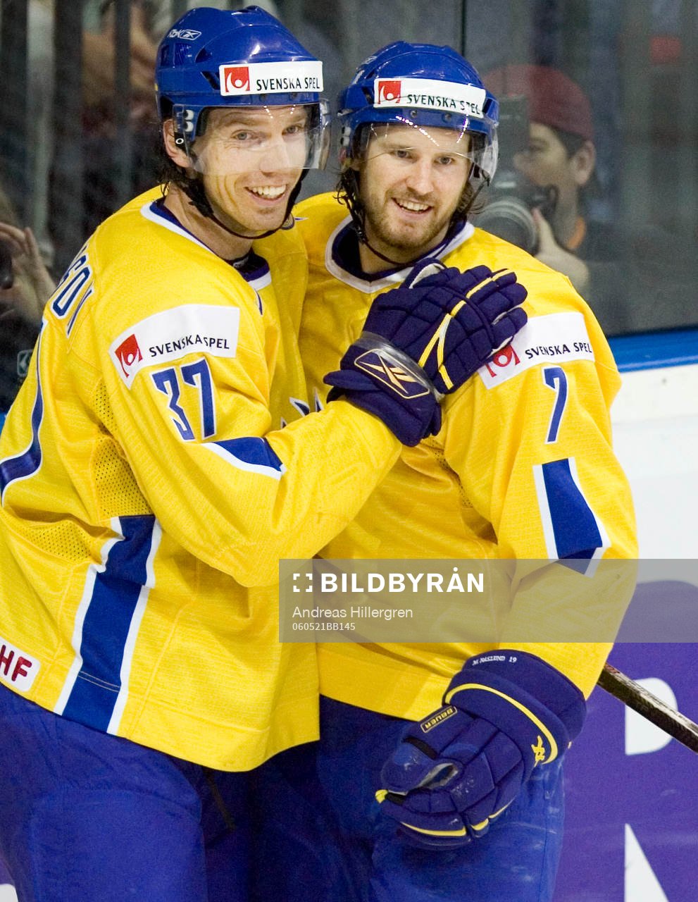 3-0 Genom Nicklas Kronwall assisterad av Mikael Samuelsson