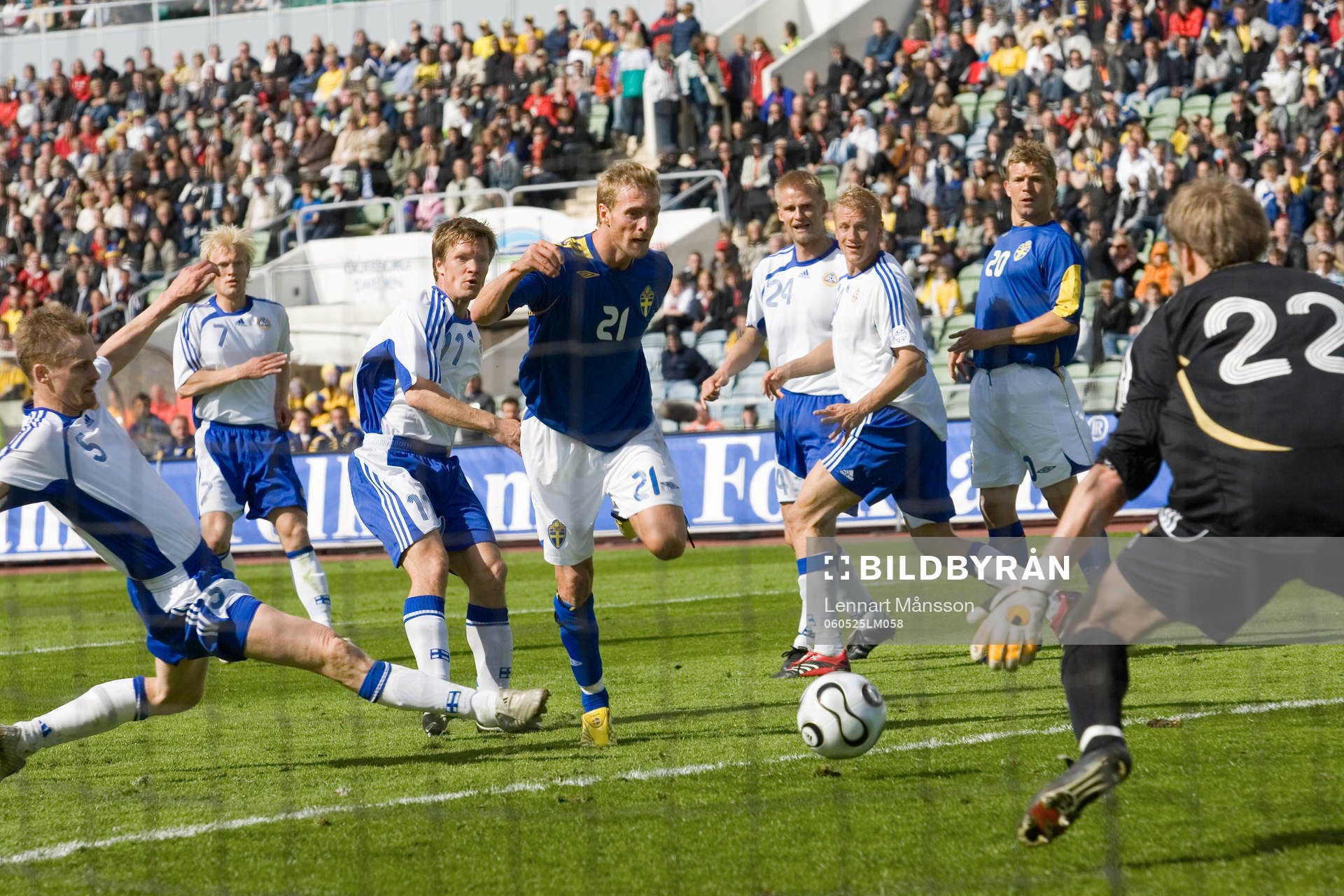 Christian Wilhelmsson helt ren med Jussi Jääskeläinen,