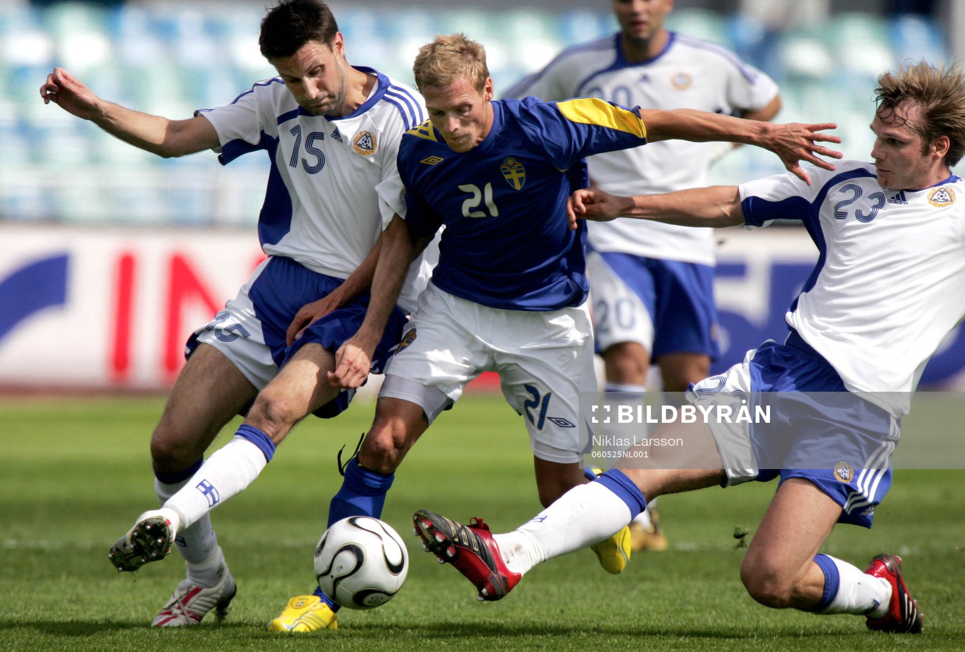 Christian Wilhelmsson, Sverige tampas med Jari Illola och