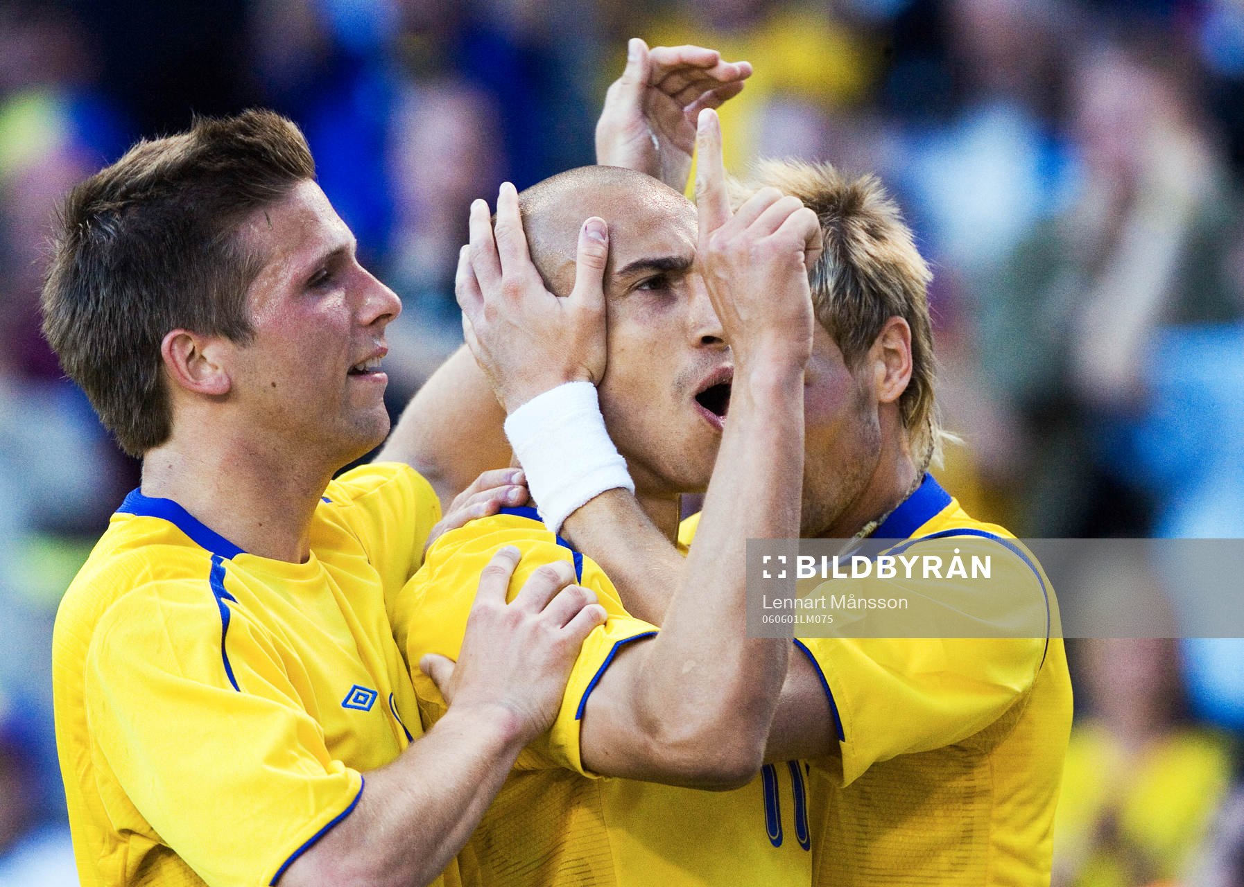  Anders Svensson, Henrik Larsson och Christian Wilhelmsson (Christian Chippen Wilhelmsson), Sverige Jubel)