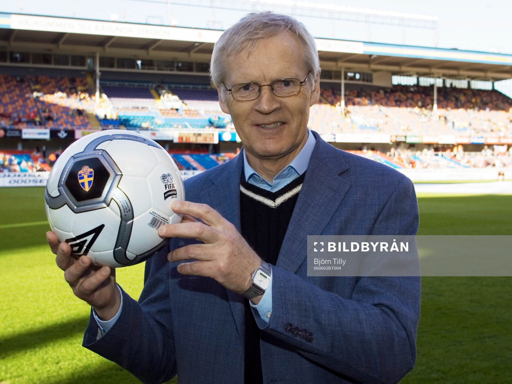 Bo Ringholm, idrottsminister