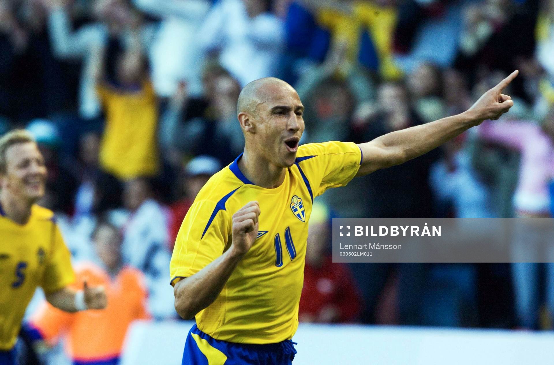 Fotboll, Sverige, Henrik Larsson, jubel.
