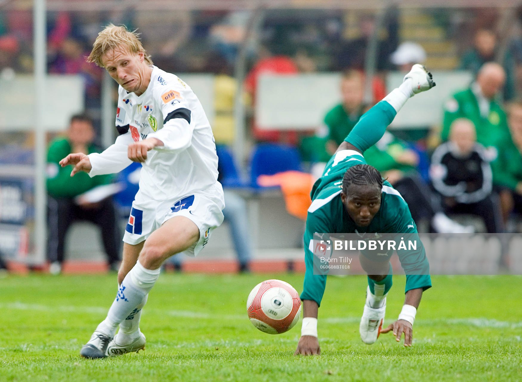   Magnus Kjellsson, Jönköping och Tamba Yarjah, Väsby.   