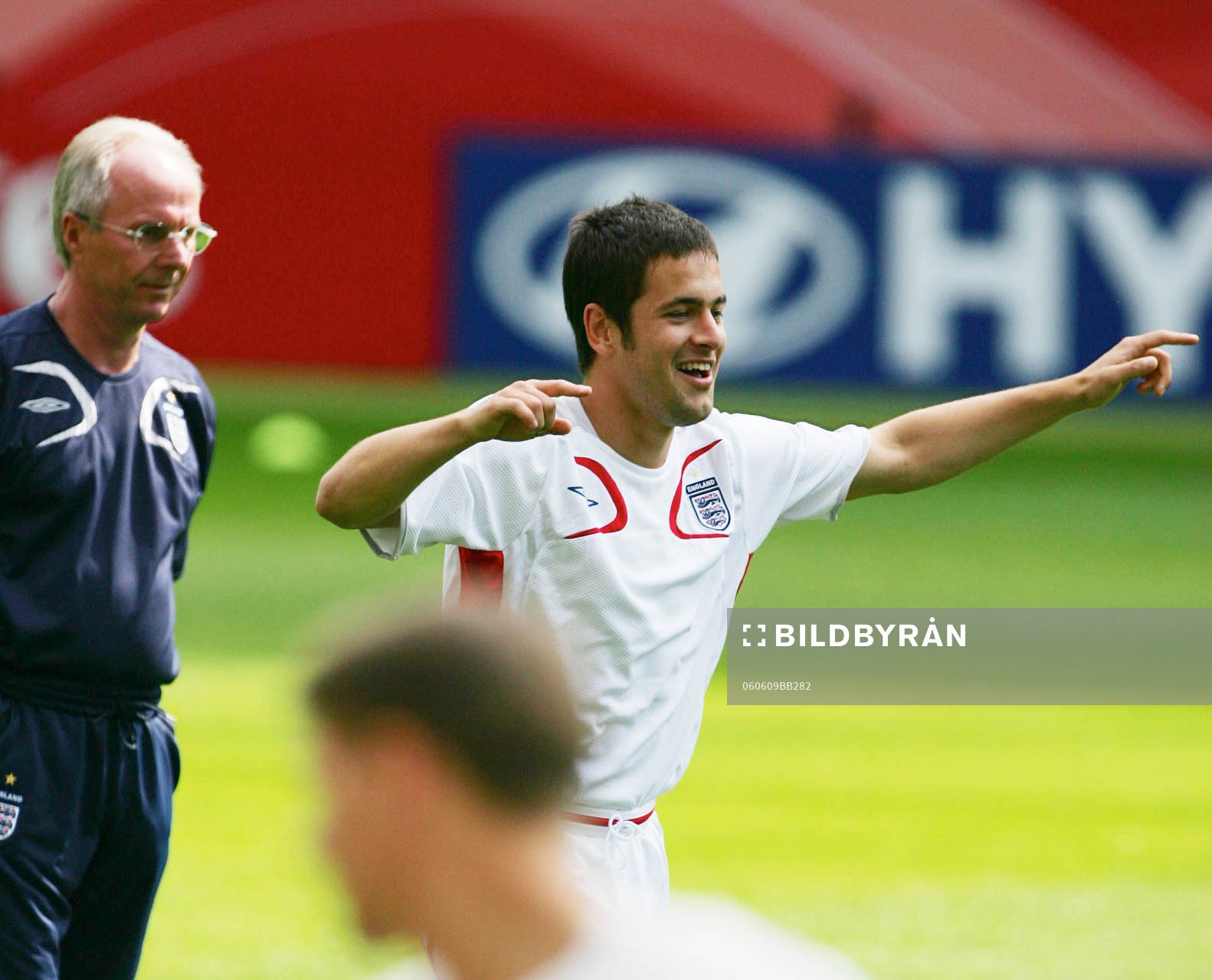 Sven Göran Eriksson, förbundskapten och Joe Cole