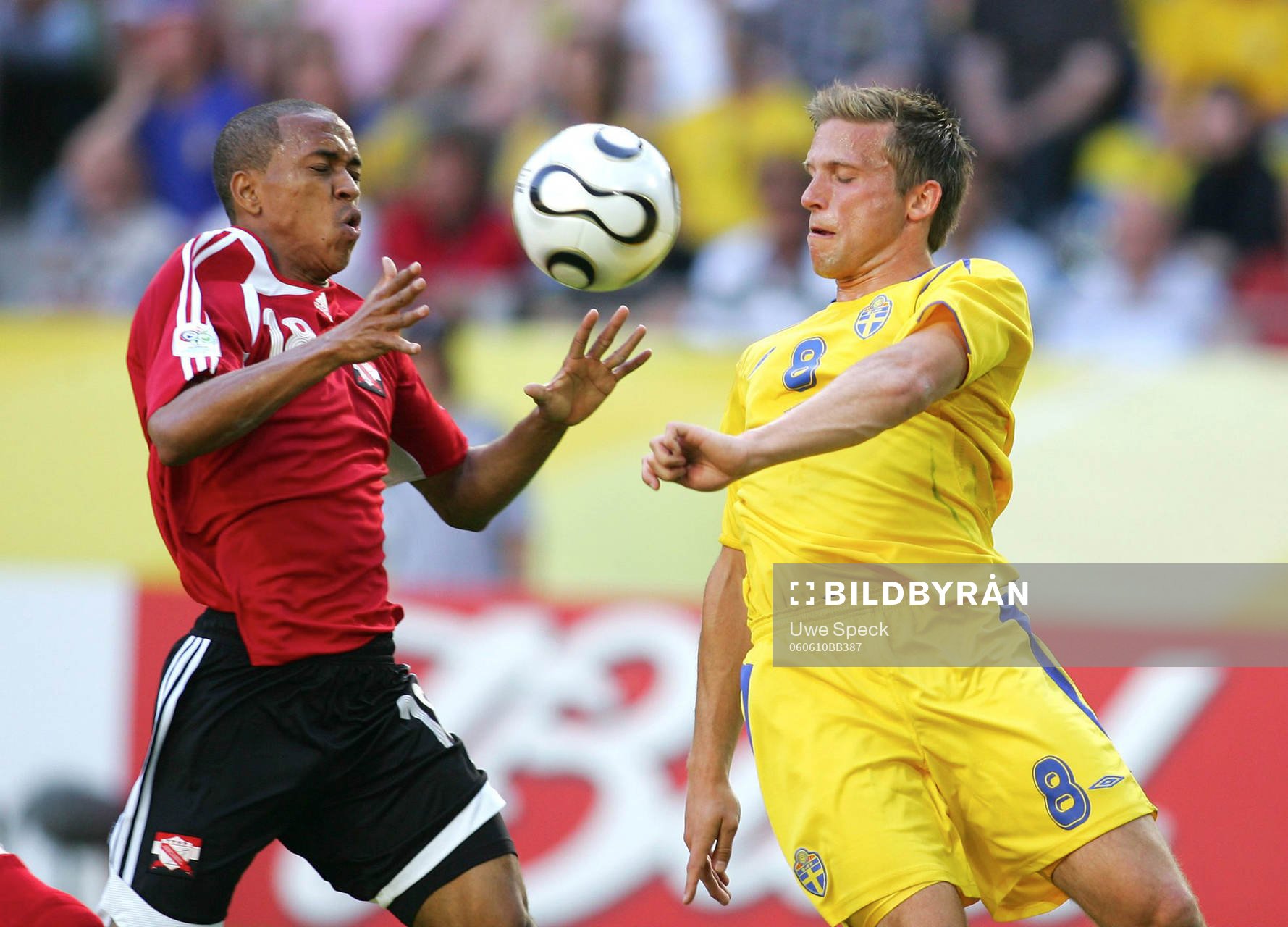 Densill Theobald, Trinidad och Anders Svensson, Sverige