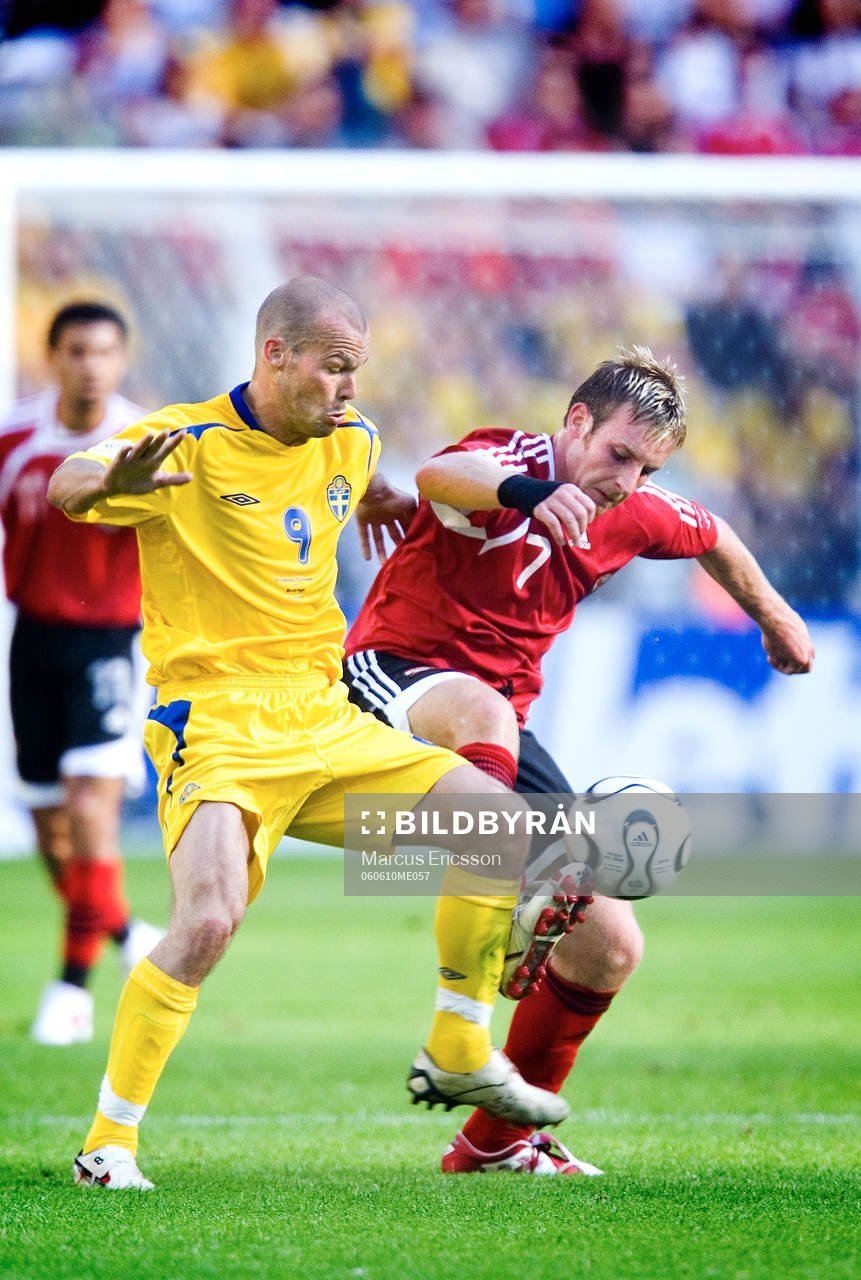 Fredrik Ljungberg, Sverige och Christopher Birchall,