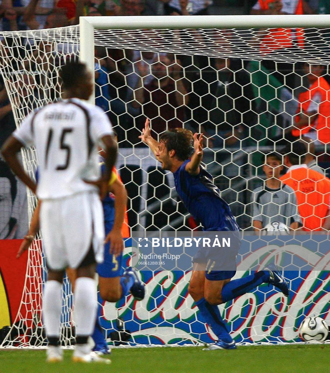  Andrea Pirlo, Italien (Jubel)