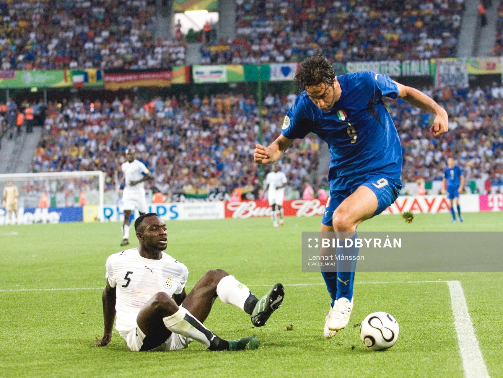 Luca Toni, Italien