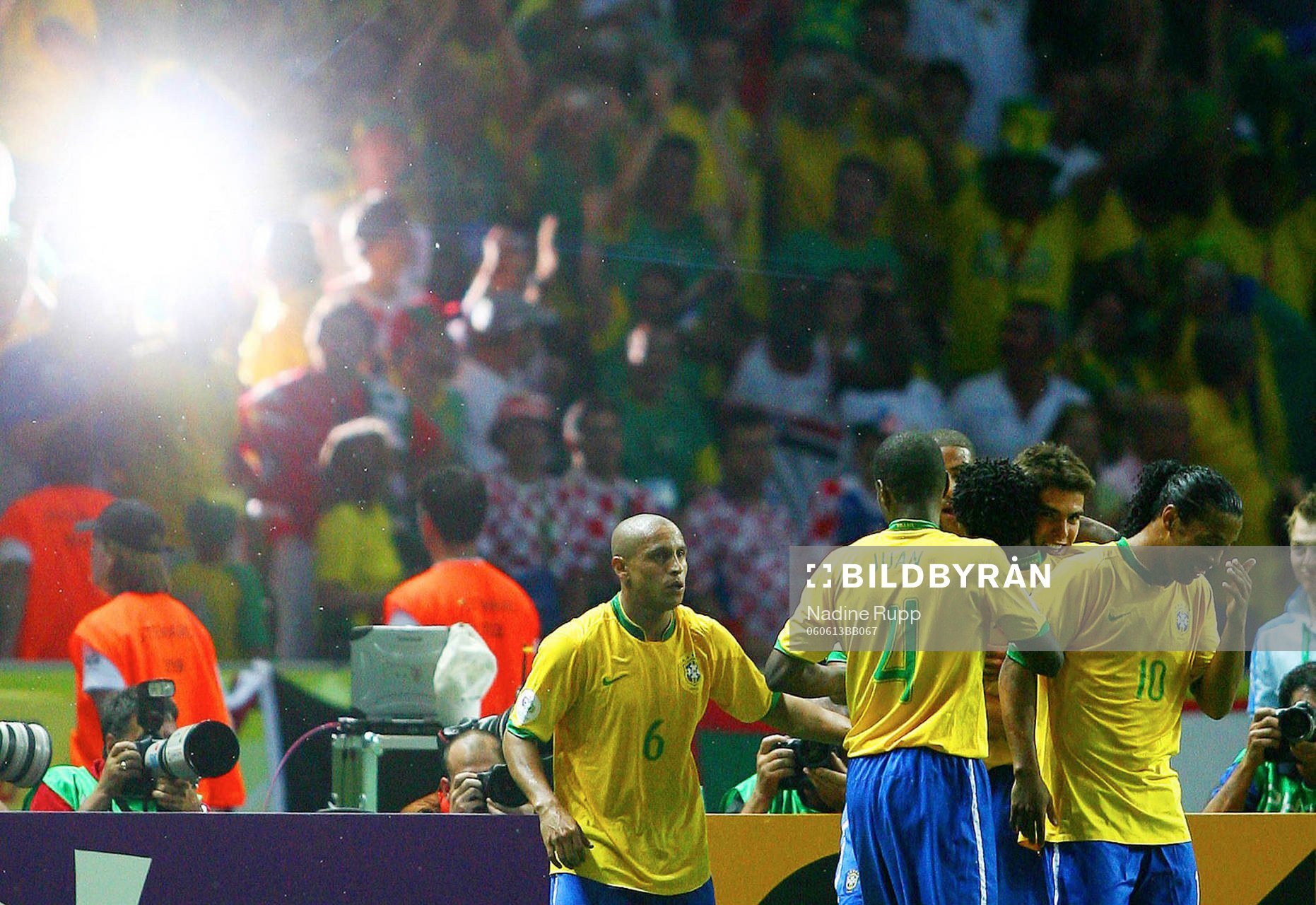  Roberto Carlos, Kaka, Ronaldinho och Ronaldo, Brasilien (Jubel)