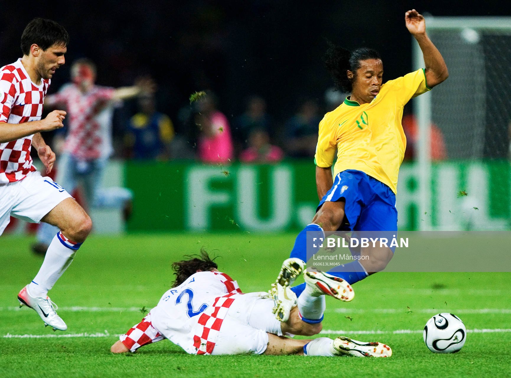 Ronaldinho, Brasilien och Darijo Srna, Kroatien
