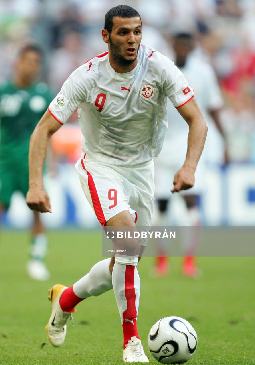 Yassine Chikhaoui, Tunisien