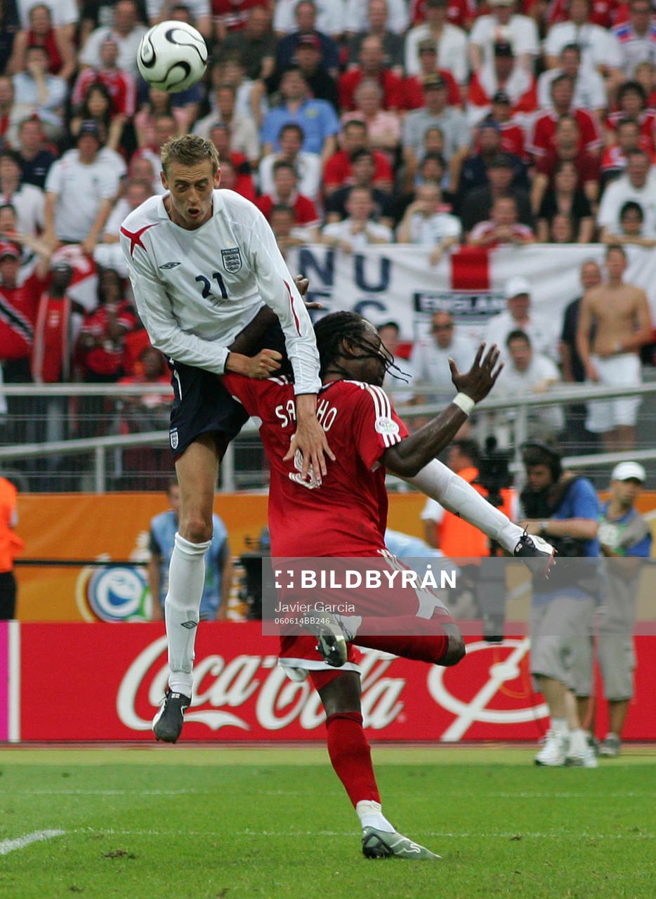Peter Crouch, England gör 1-0