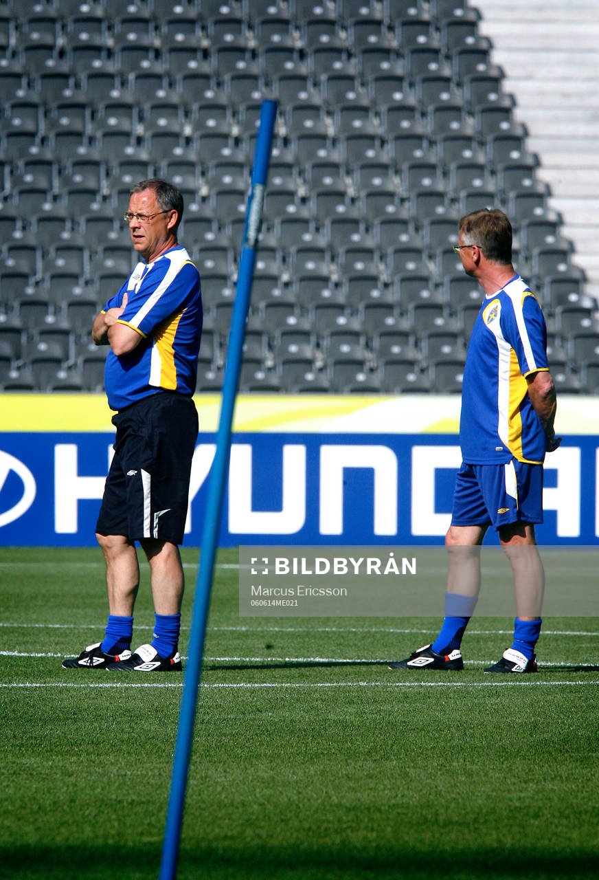 Lars Lagerbäck, Förbundskapten och Roland Andersson,