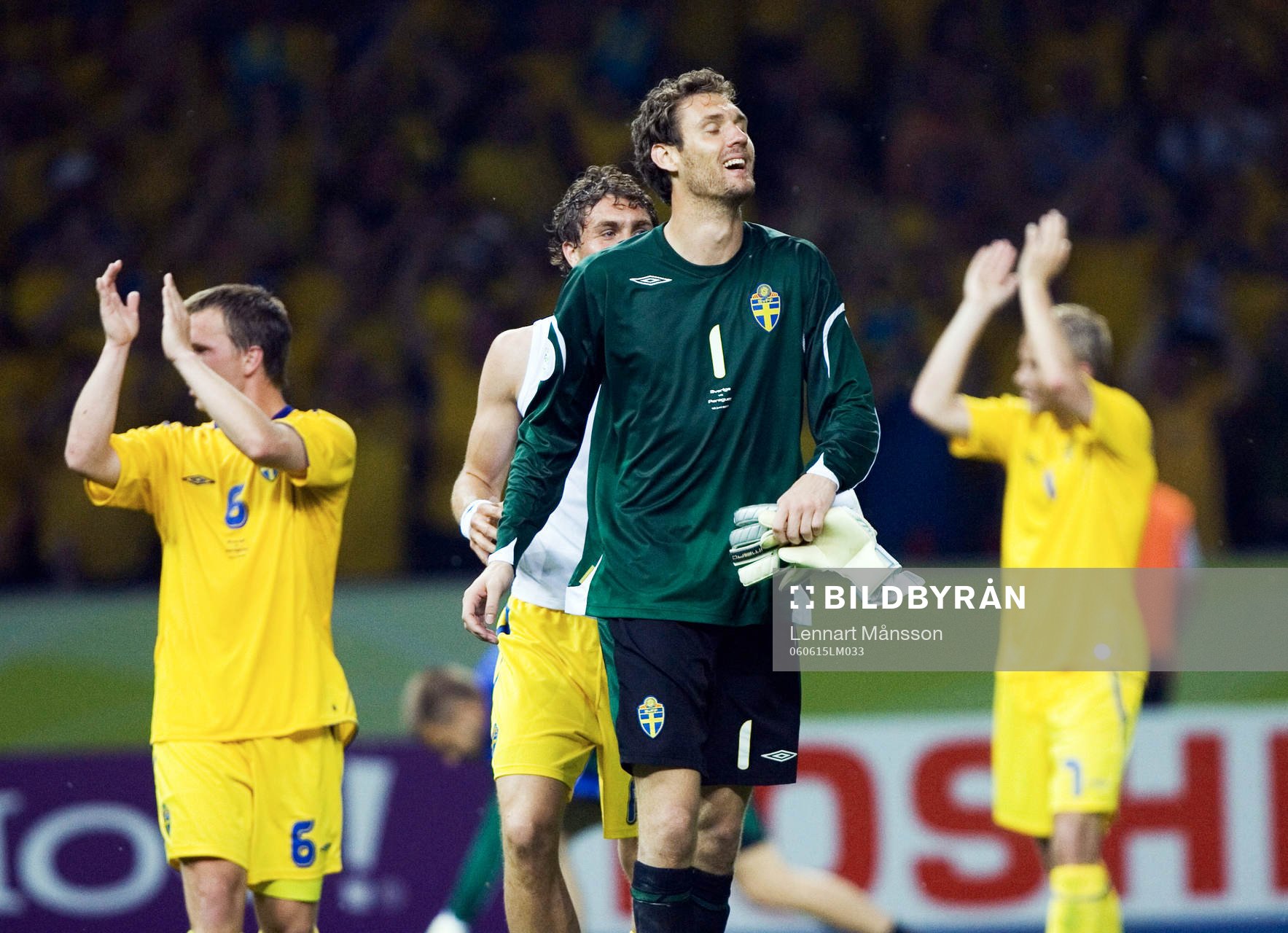 Andreas Isaksson, Sverige, målvakt