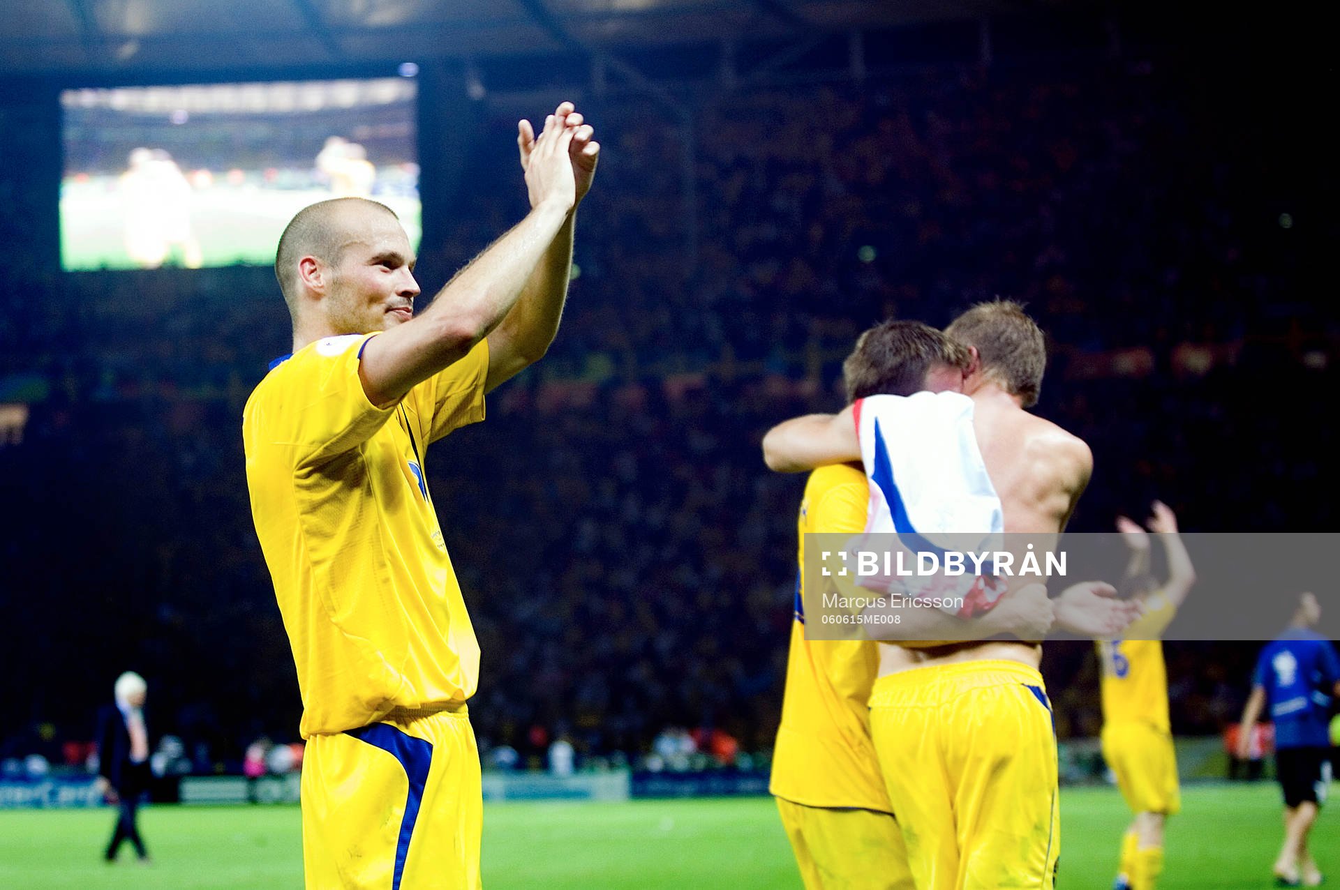 Fotboll, VM 2006, Sverige A - Paraguay: Fredrik Ljungberg, Sverige (jubel)